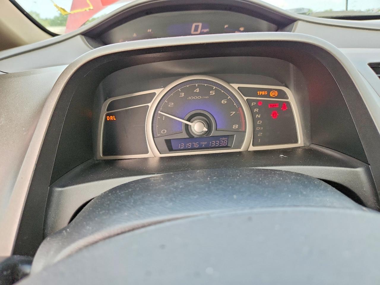 2011 Honda Civic Lx Red vin: 2HGFA1F51BH506016