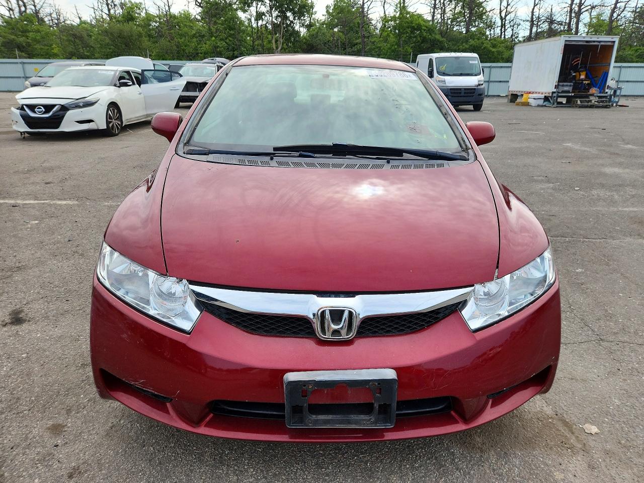 2011 Honda Civic Lx Red vin: 2HGFA1F51BH506016
