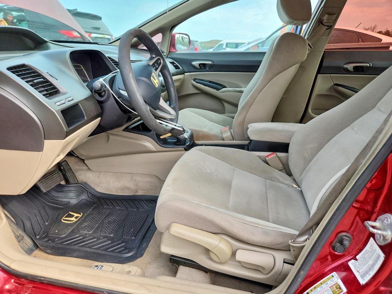 2011 Honda Civic Lx Red vin: 2HGFA1F51BH506016