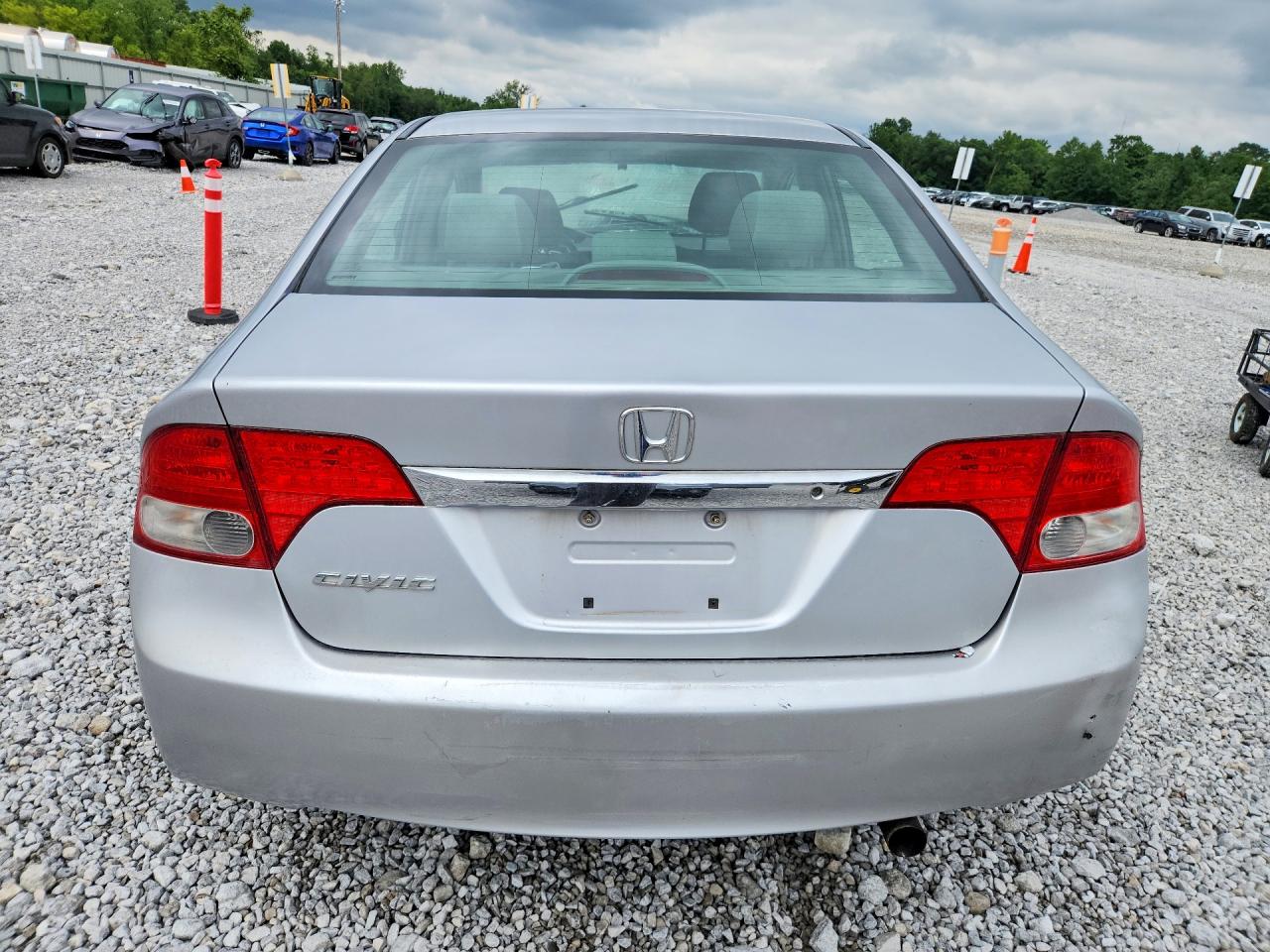 2011 Honda Civic Lx Silver vin: 2HGFA1F51BH517811