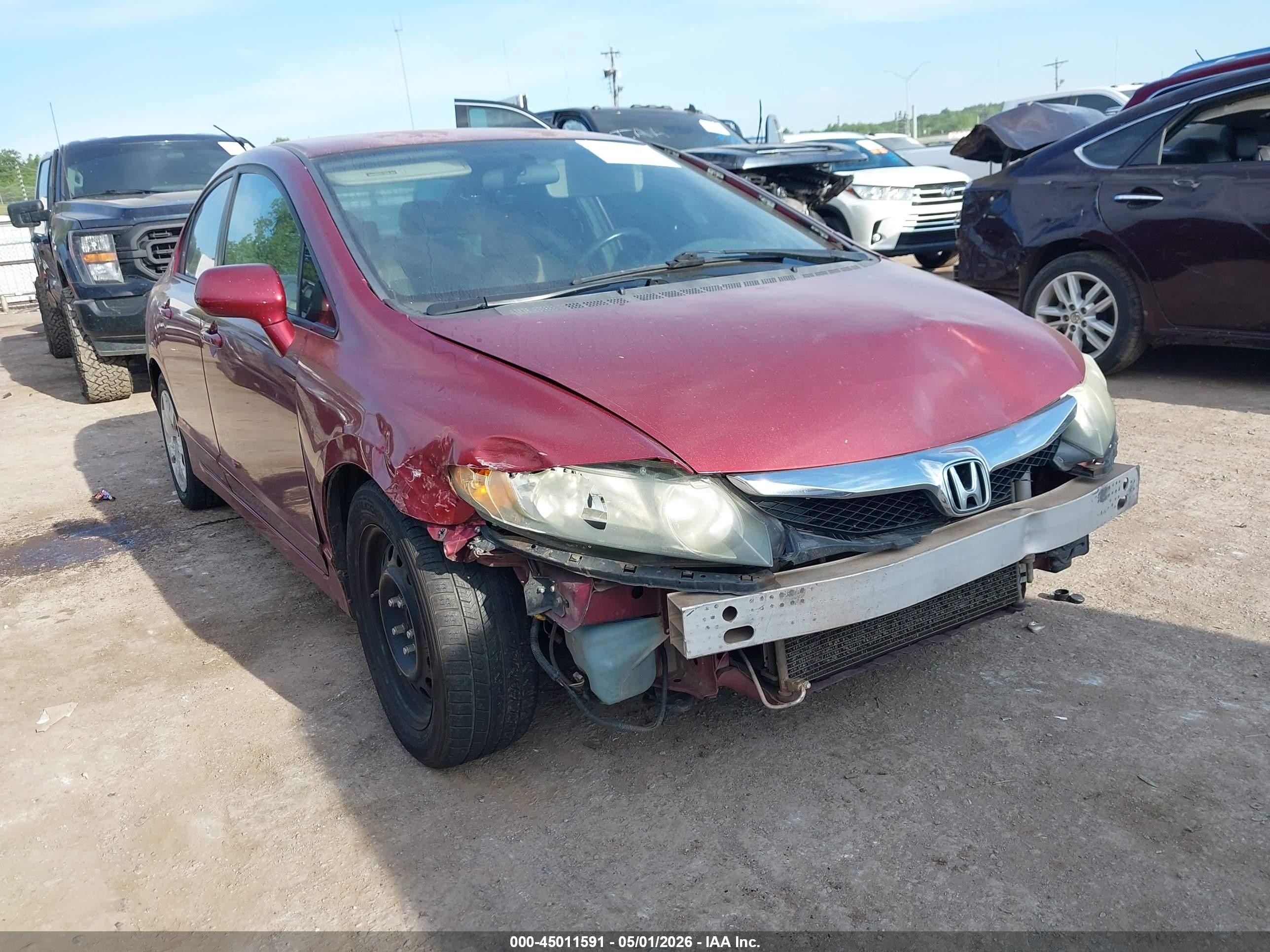 2011 Honda Civic Lx Red vin: 2HGFA1F51BH520756
