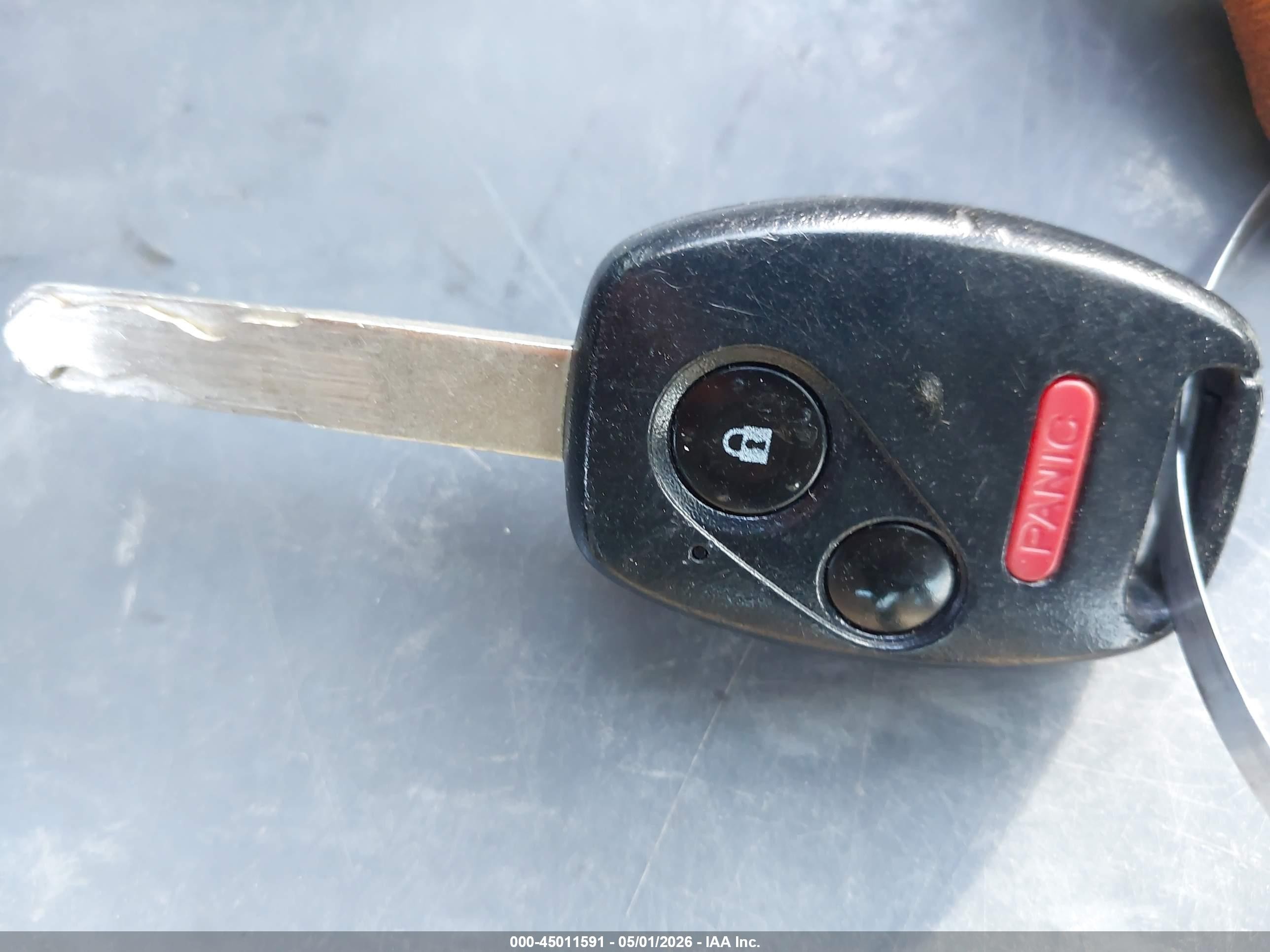 2011 Honda Civic Lx Red vin: 2HGFA1F51BH520756
