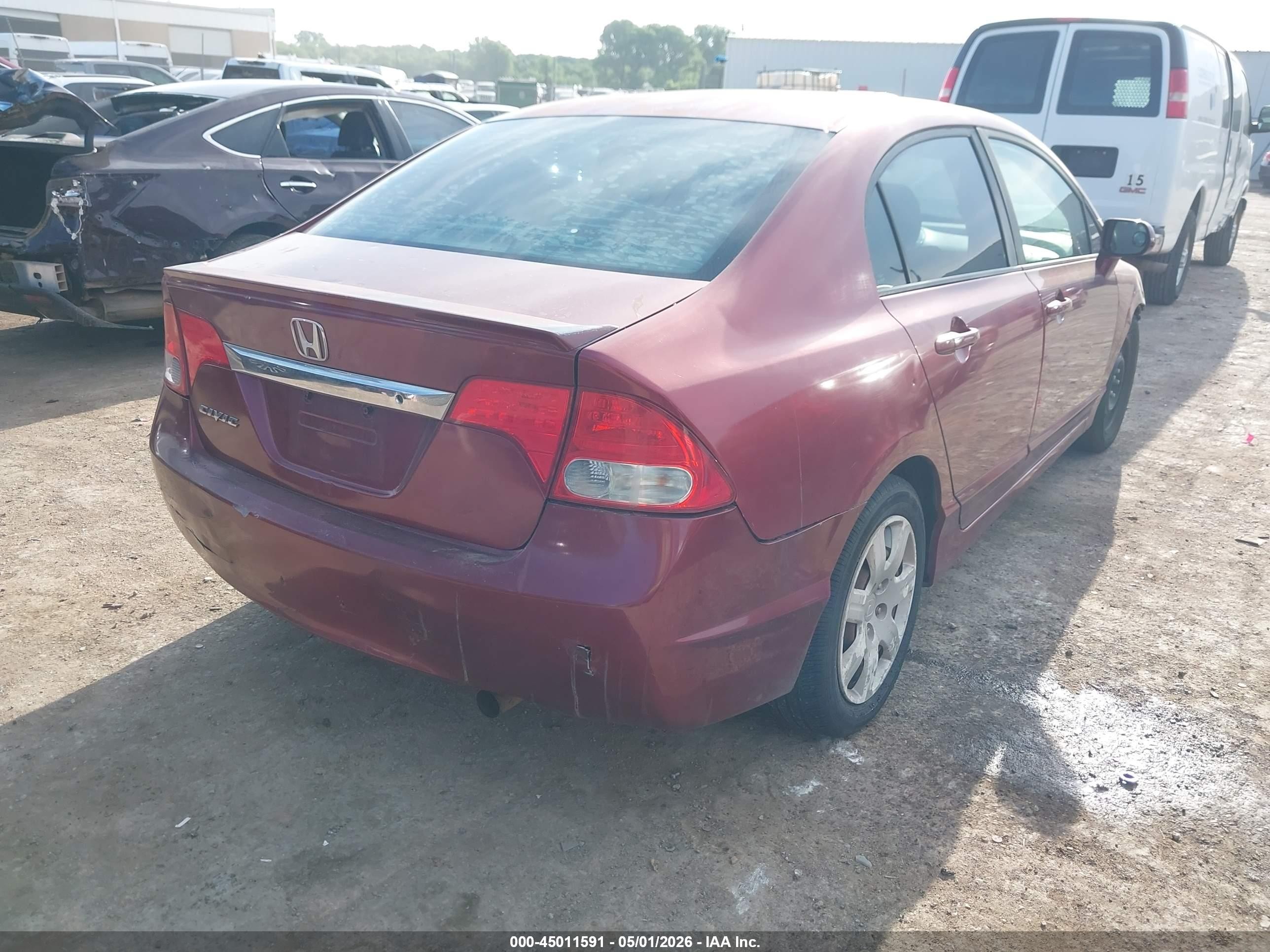 2011 Honda Civic Lx Red vin: 2HGFA1F51BH520756