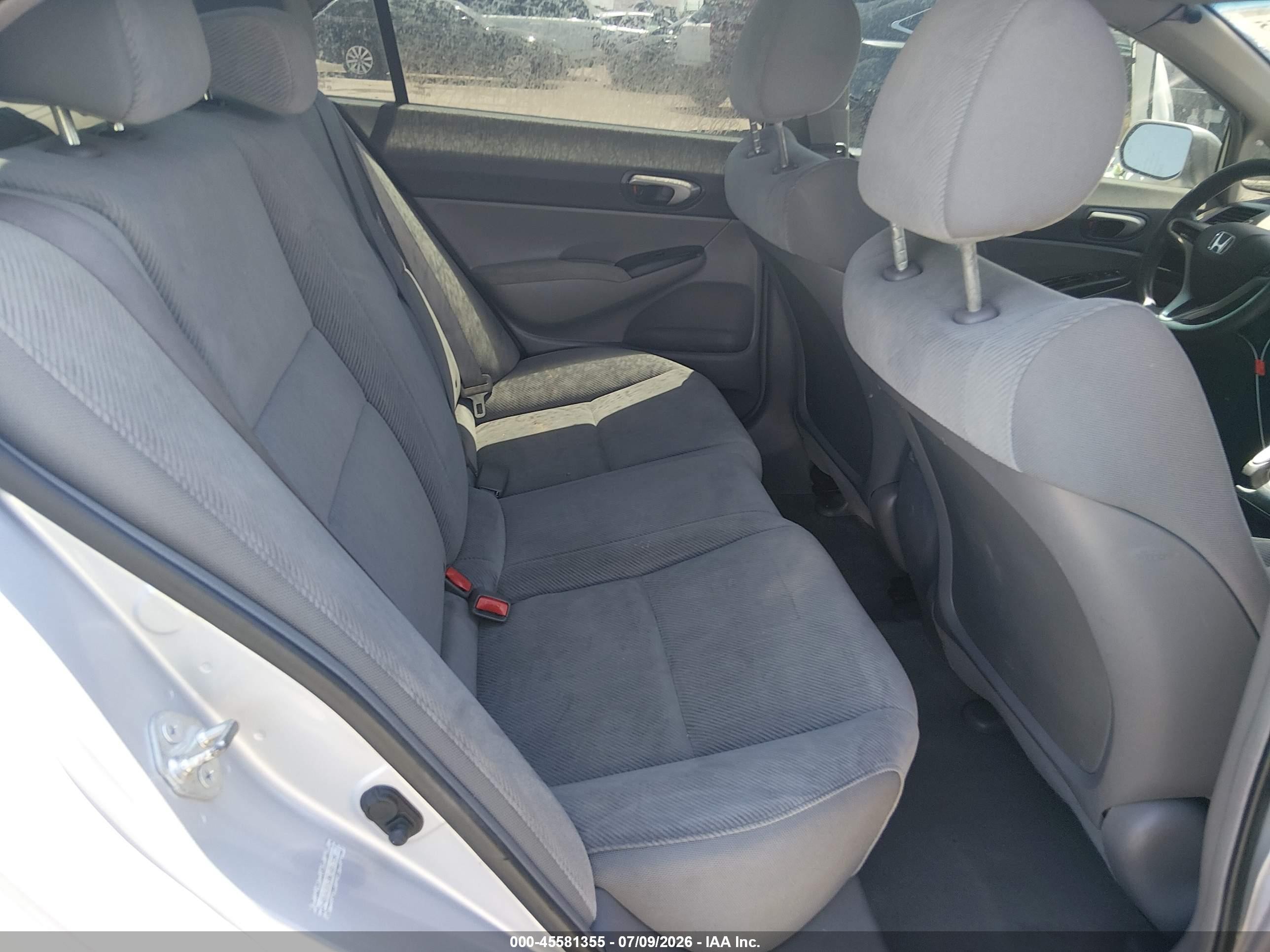 2011 Honda Civic Lx Silver vin: 2HGFA1F51BH531739