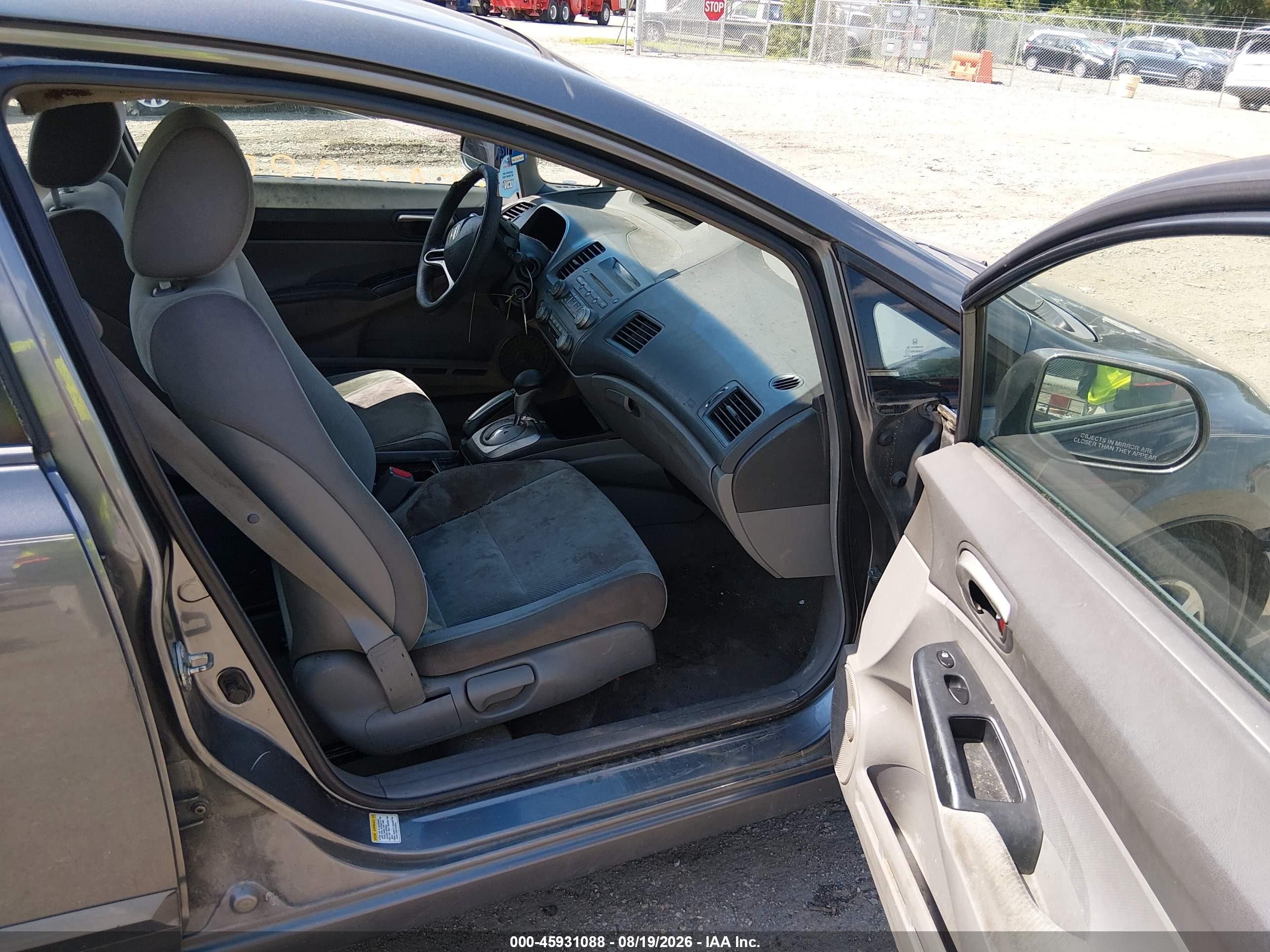 2010 Honda Civic Lx Gray vin: 2HGFA1F52AH302808