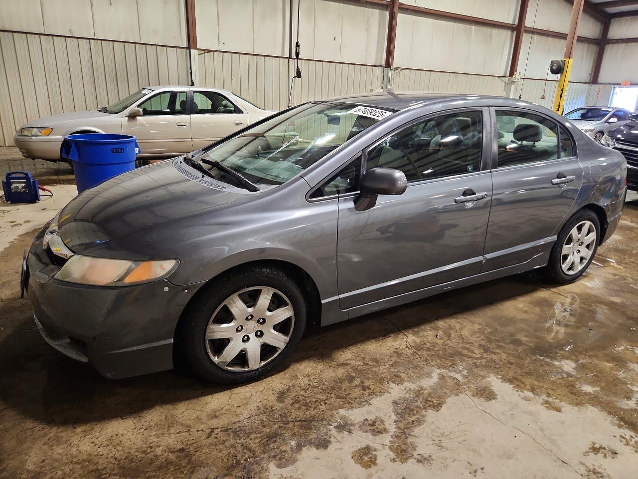 2010 Honda Civic Lx Gray vin: 2HGFA1F52AH302825