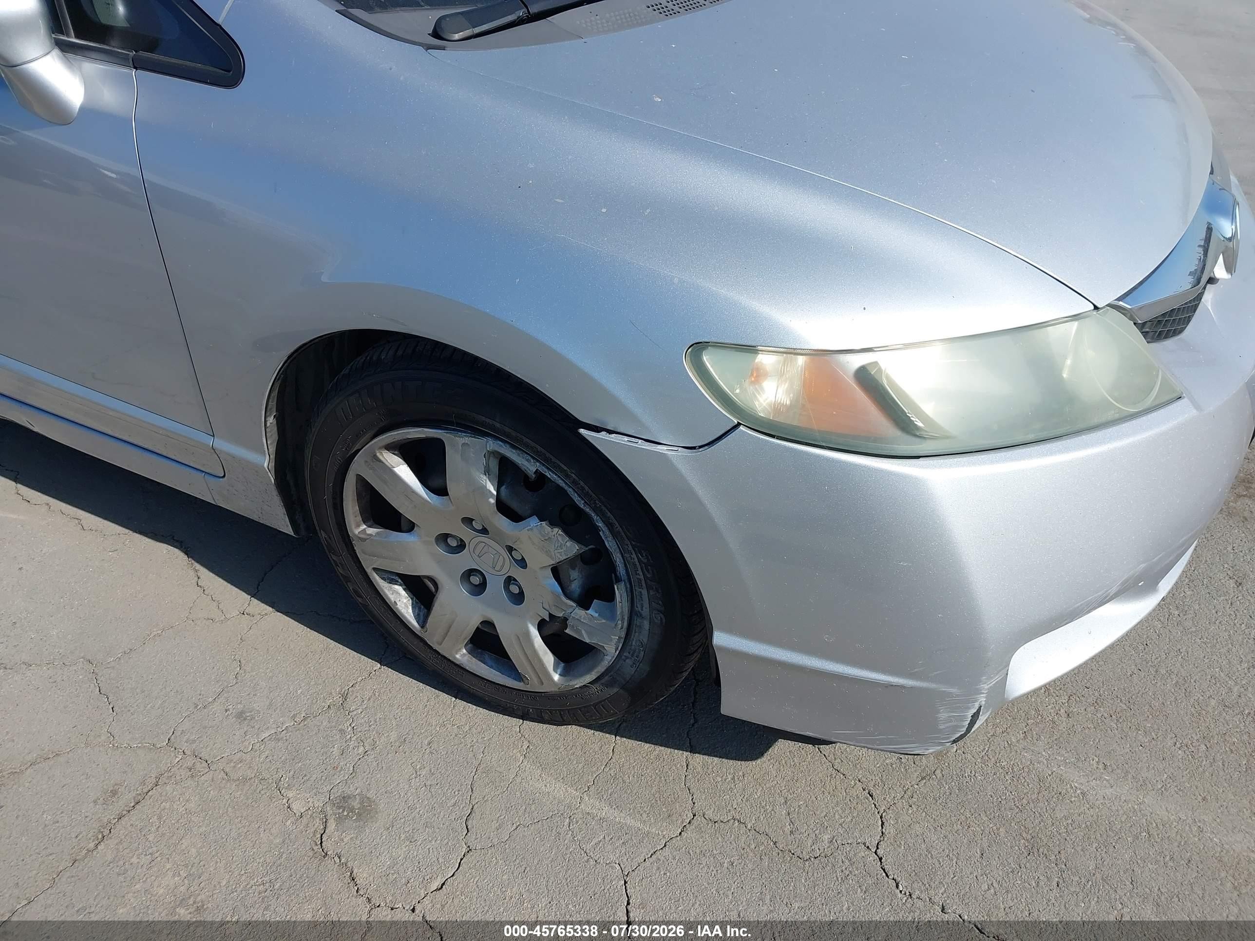 2010 Honda Civic Lx Silver vin: 2HGFA1F52AH305143