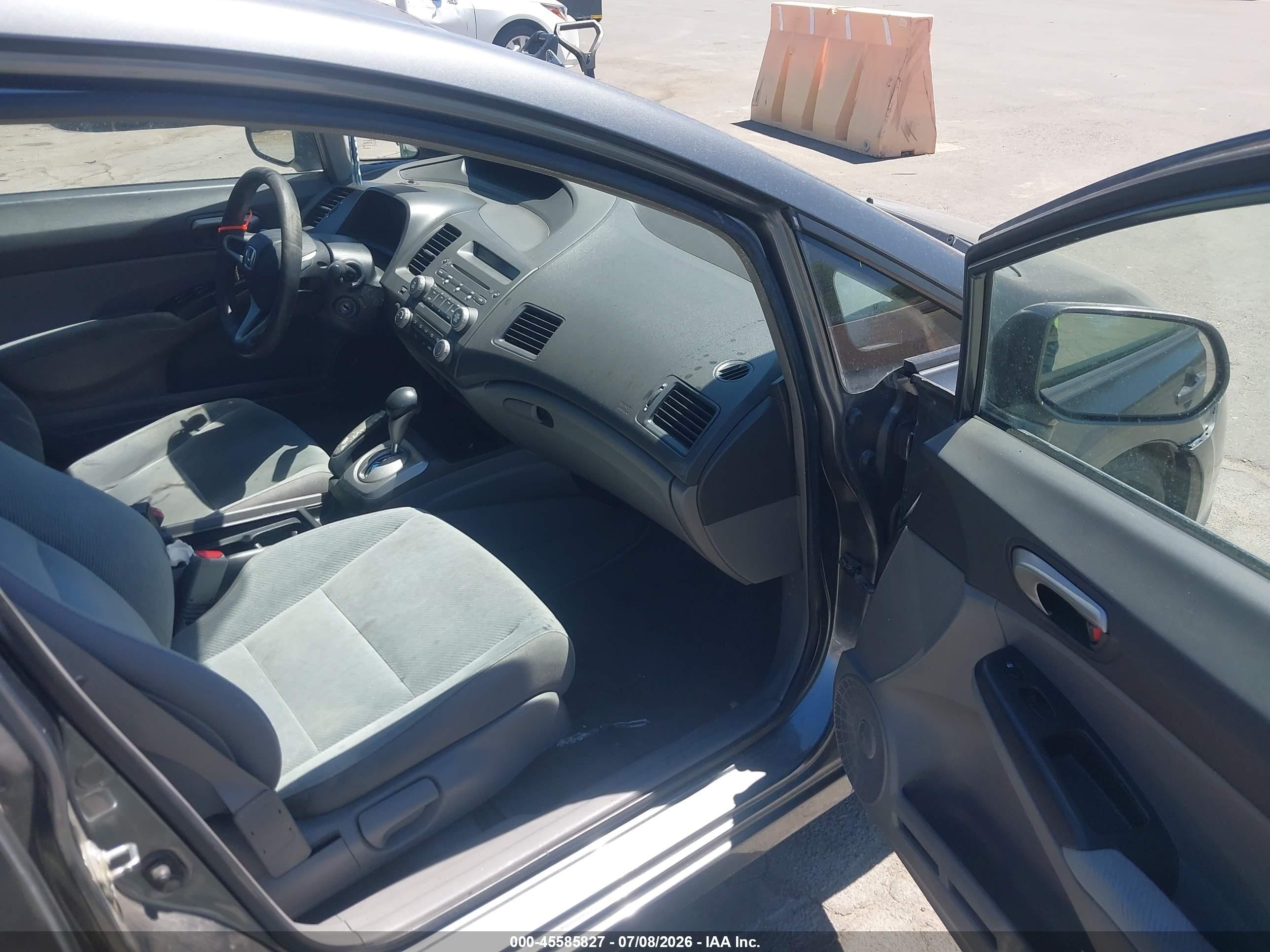 2010 Honda Civic Lx Gray vin: 2HGFA1F52AH305885