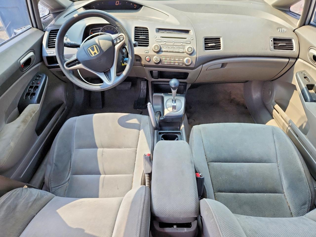 2010 Honda Civic Lx Silver vin: 2HGFA1F52AH307717