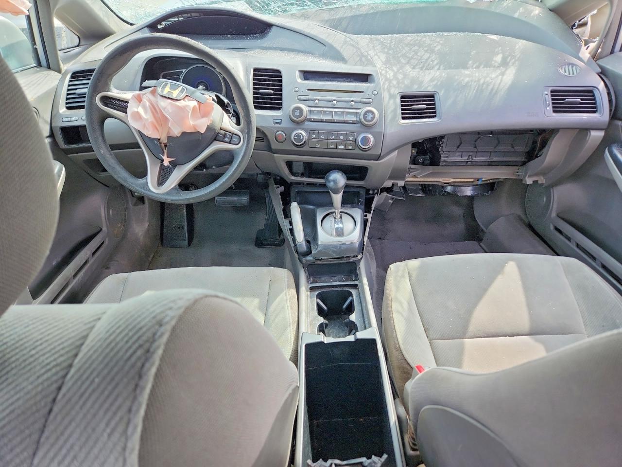 2010 Honda Civic Lx Silver vin: 2HGFA1F52AH318975