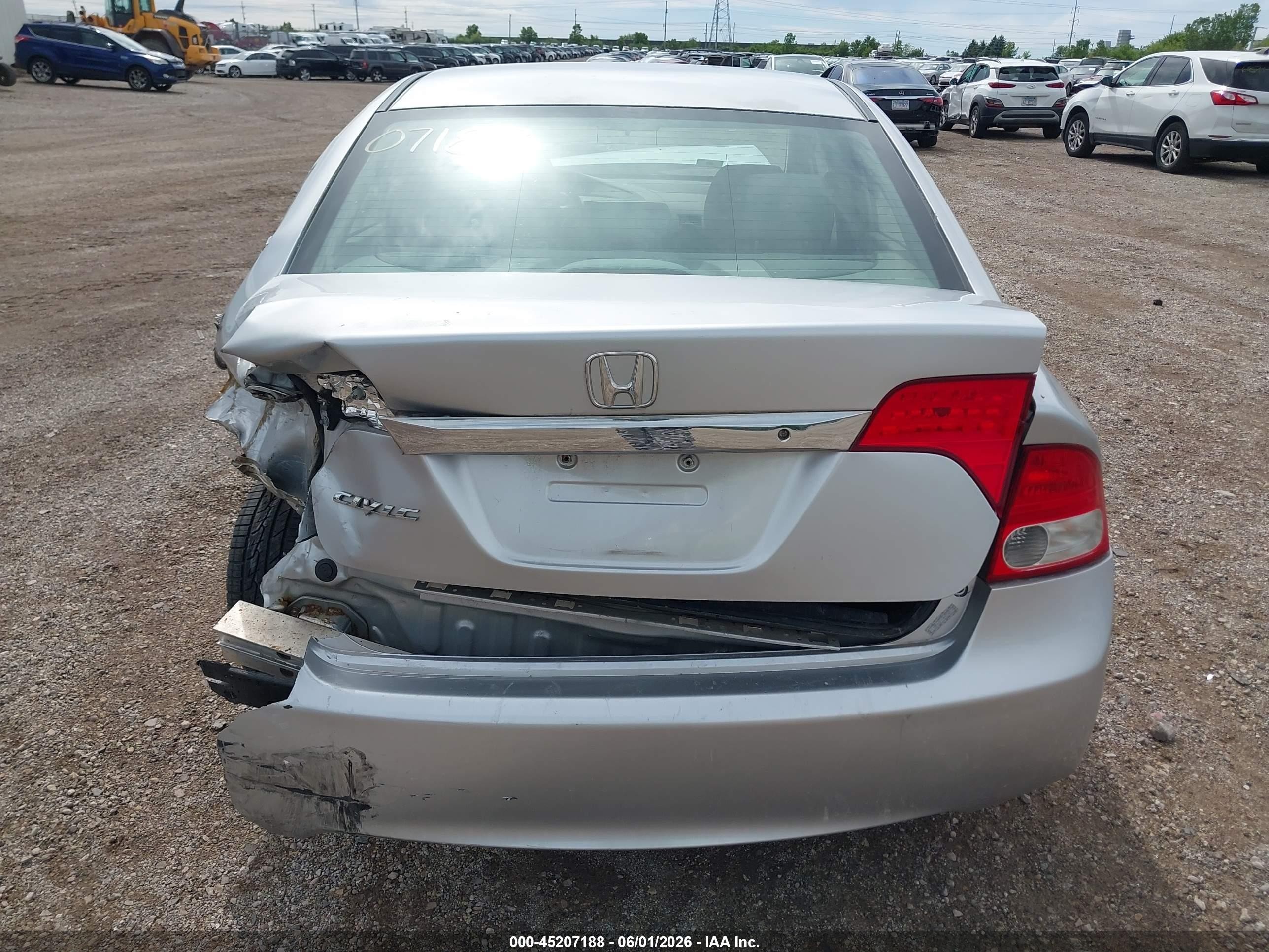 2010 Honda Civic Lx Silver vin: 2HGFA1F52AH328020