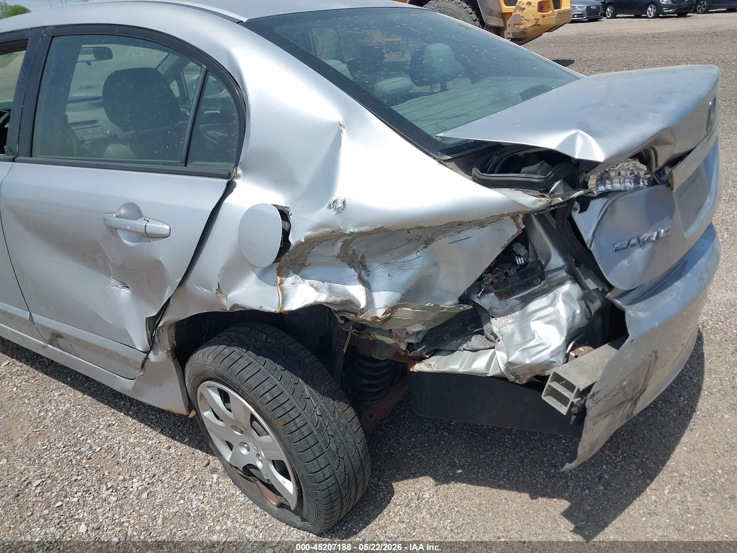 2010 Honda Civic Lx Silver vin: 2HGFA1F52AH328020