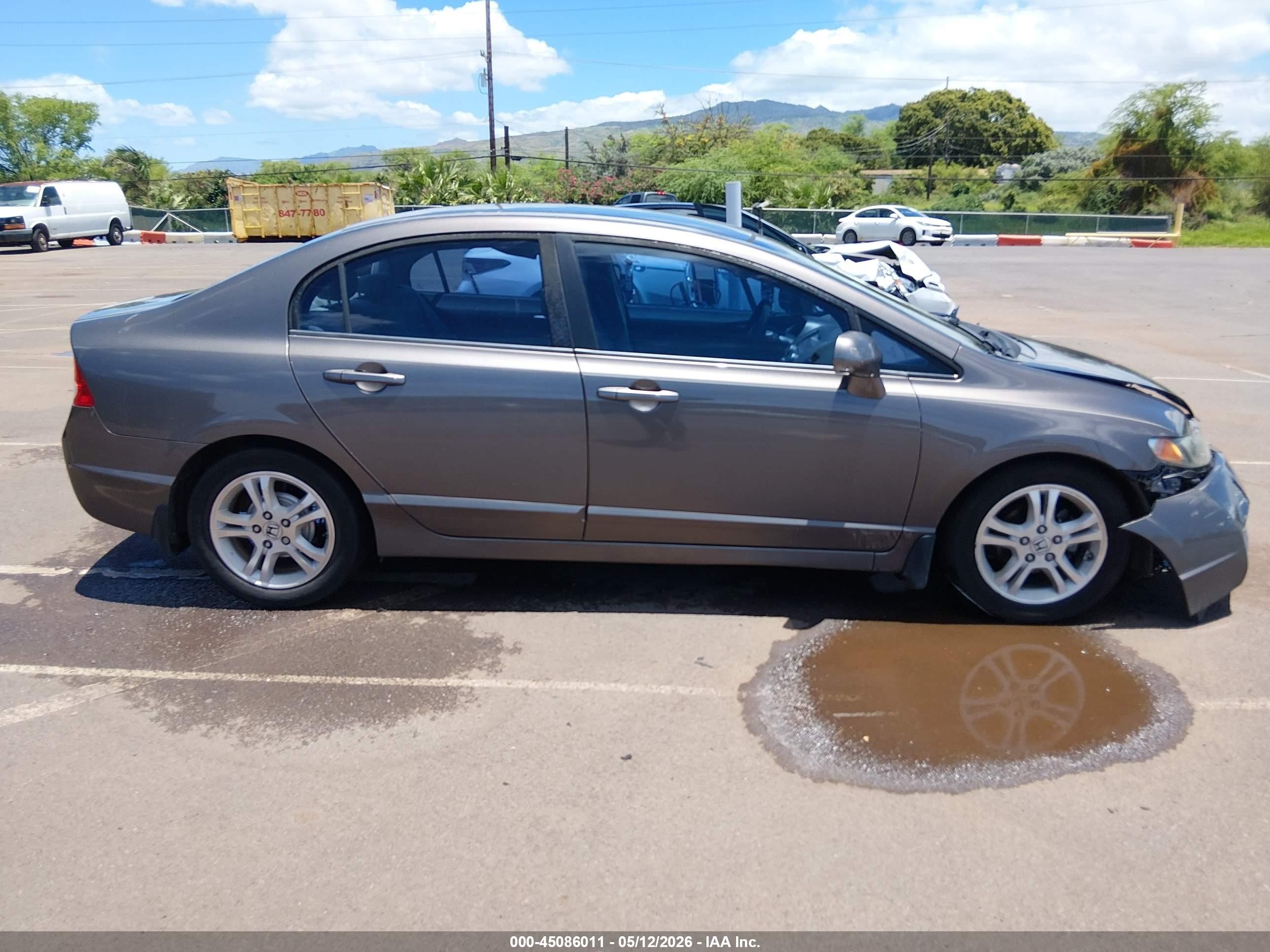 2010 Honda Civic Lx Brown vin: 2HGFA1F52AH513457
