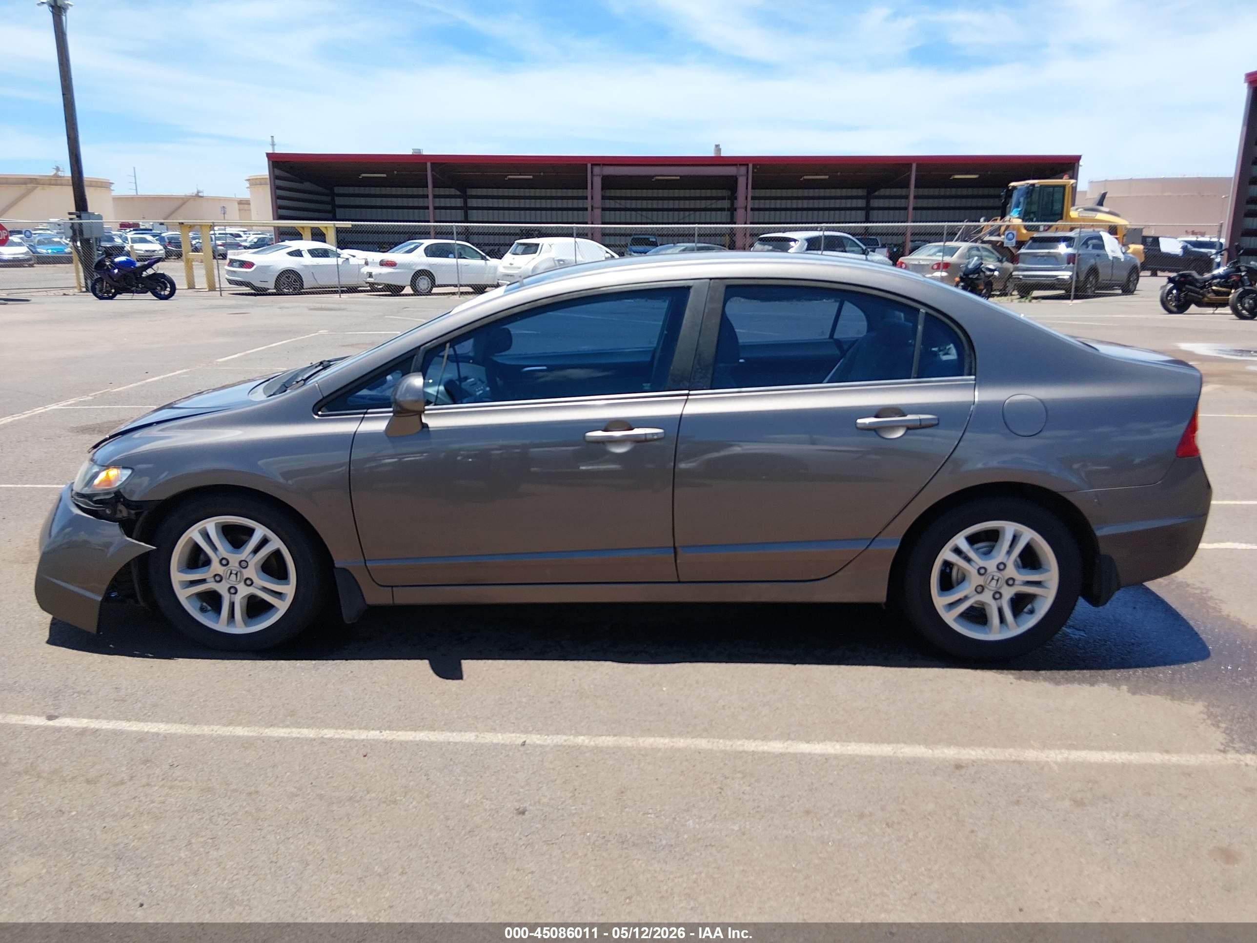 2010 Honda Civic Lx Brown vin: 2HGFA1F52AH513457