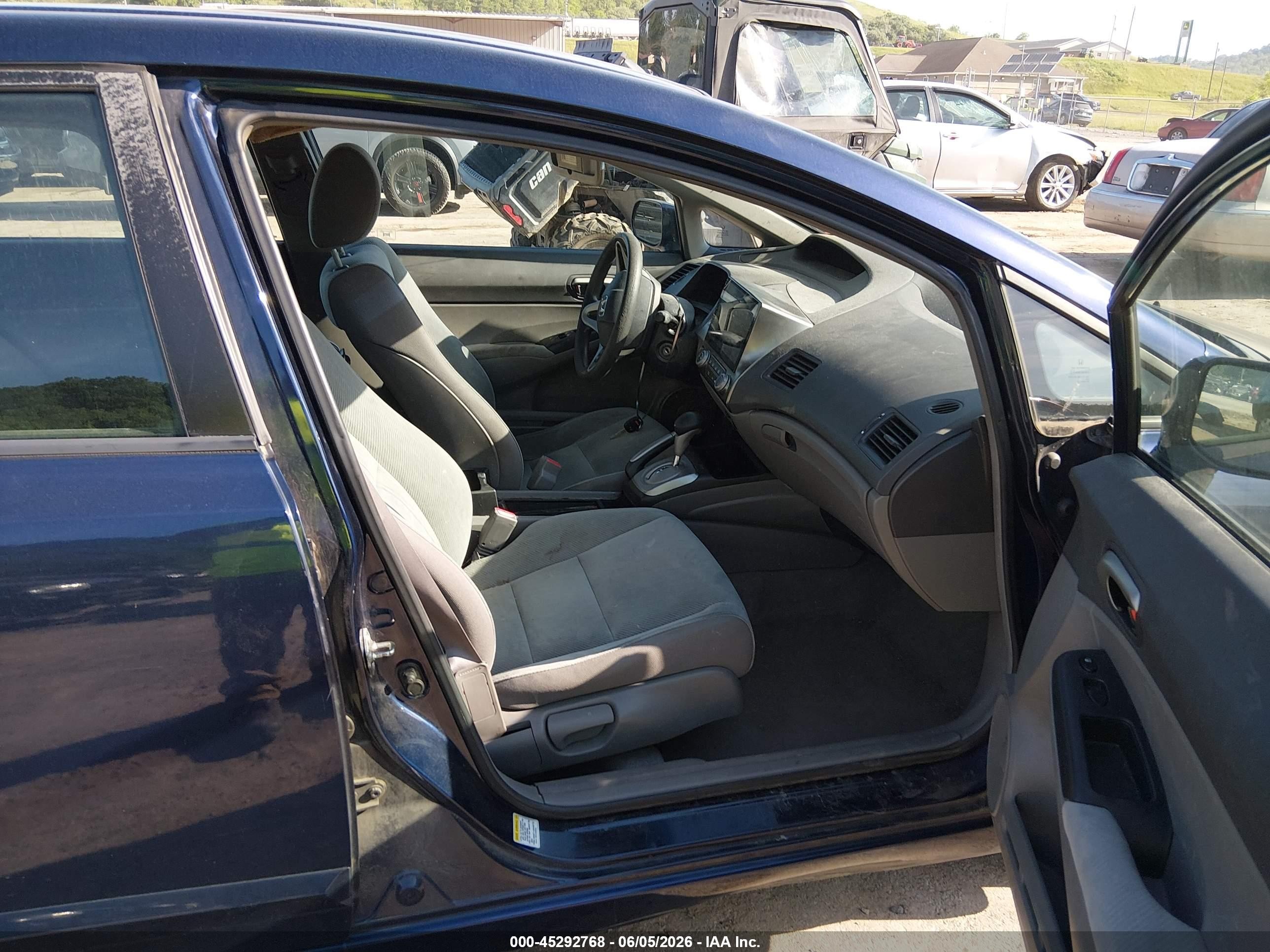 2010 Honda Civic Lx Blue vin: 2HGFA1F52AH519825