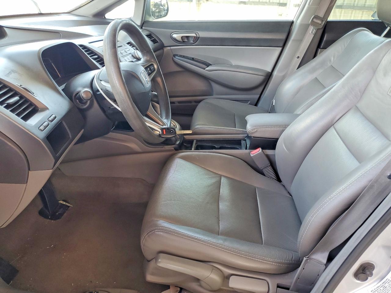 2010 Honda Civic Lx Silver vin: 2HGFA1F52AH537984