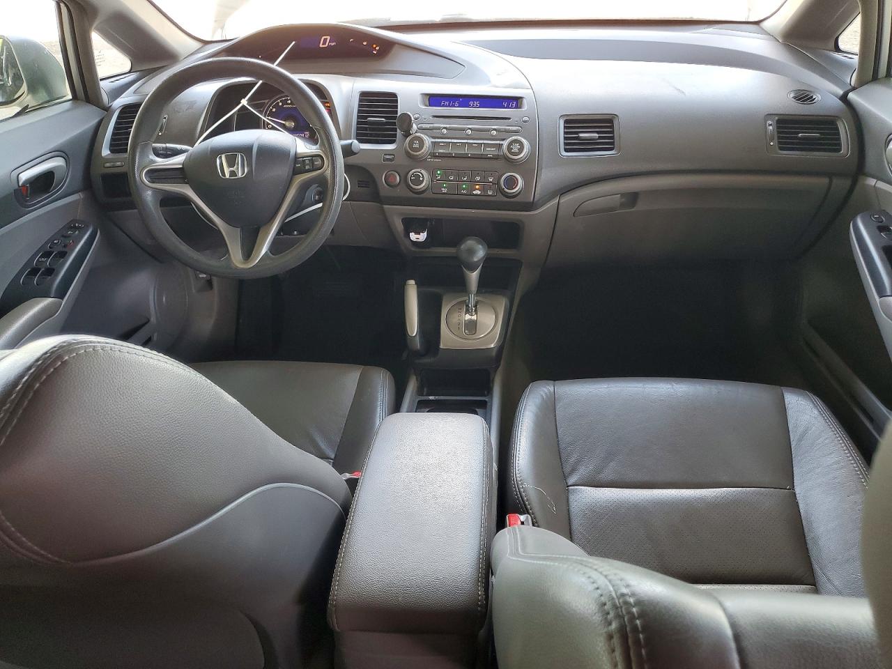 2010 Honda Civic Lx Silver vin: 2HGFA1F52AH537984