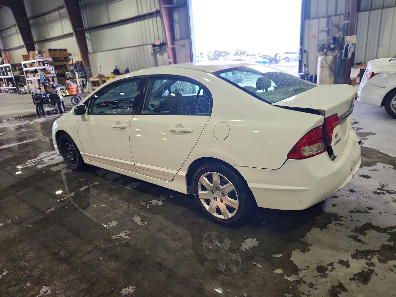2010 Honda Civic Lx White vin: 2HGFA1F52AH549102