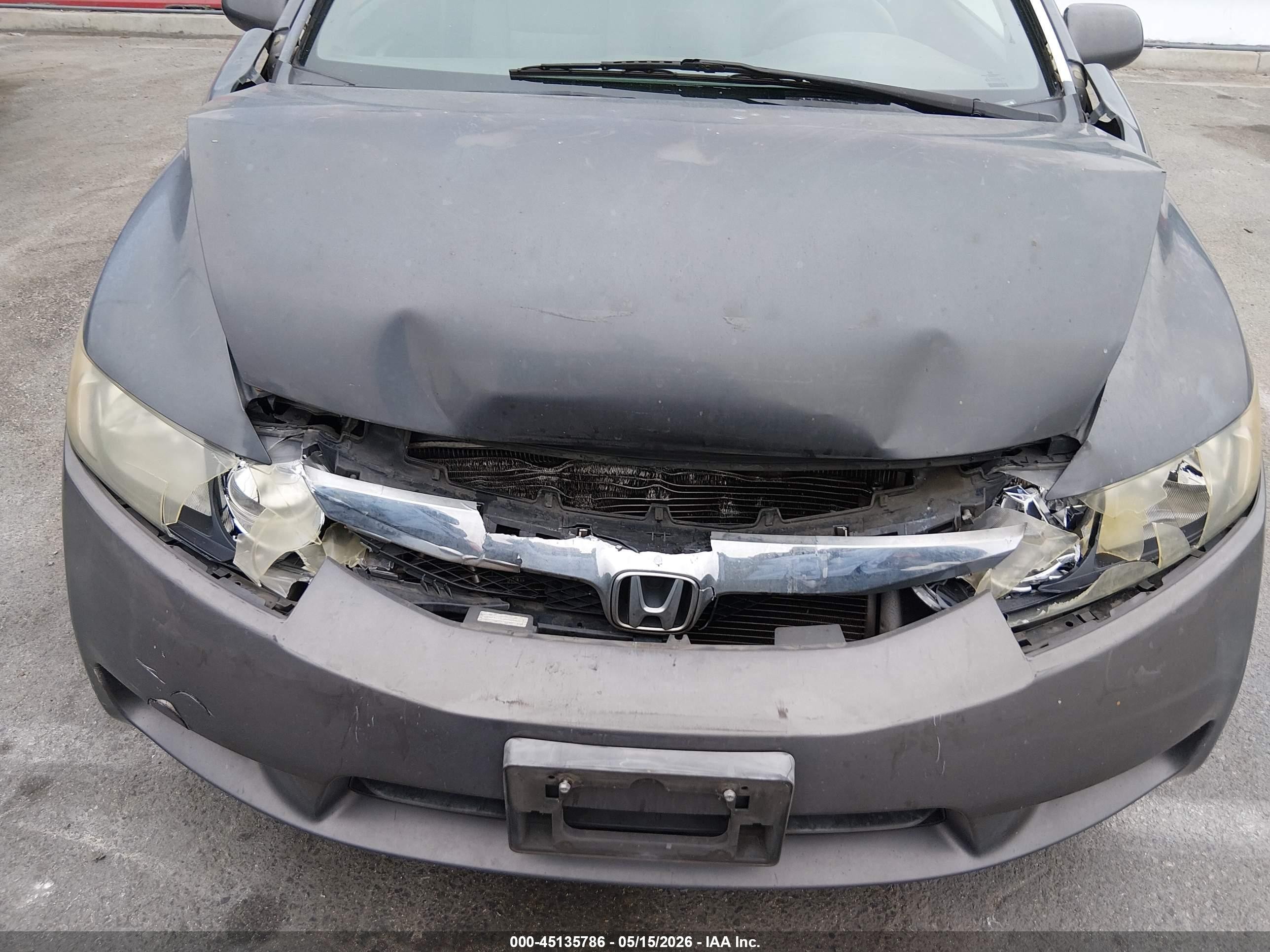 2010 Honda Civic Lx Gray vin: 2HGFA1F52AH585422