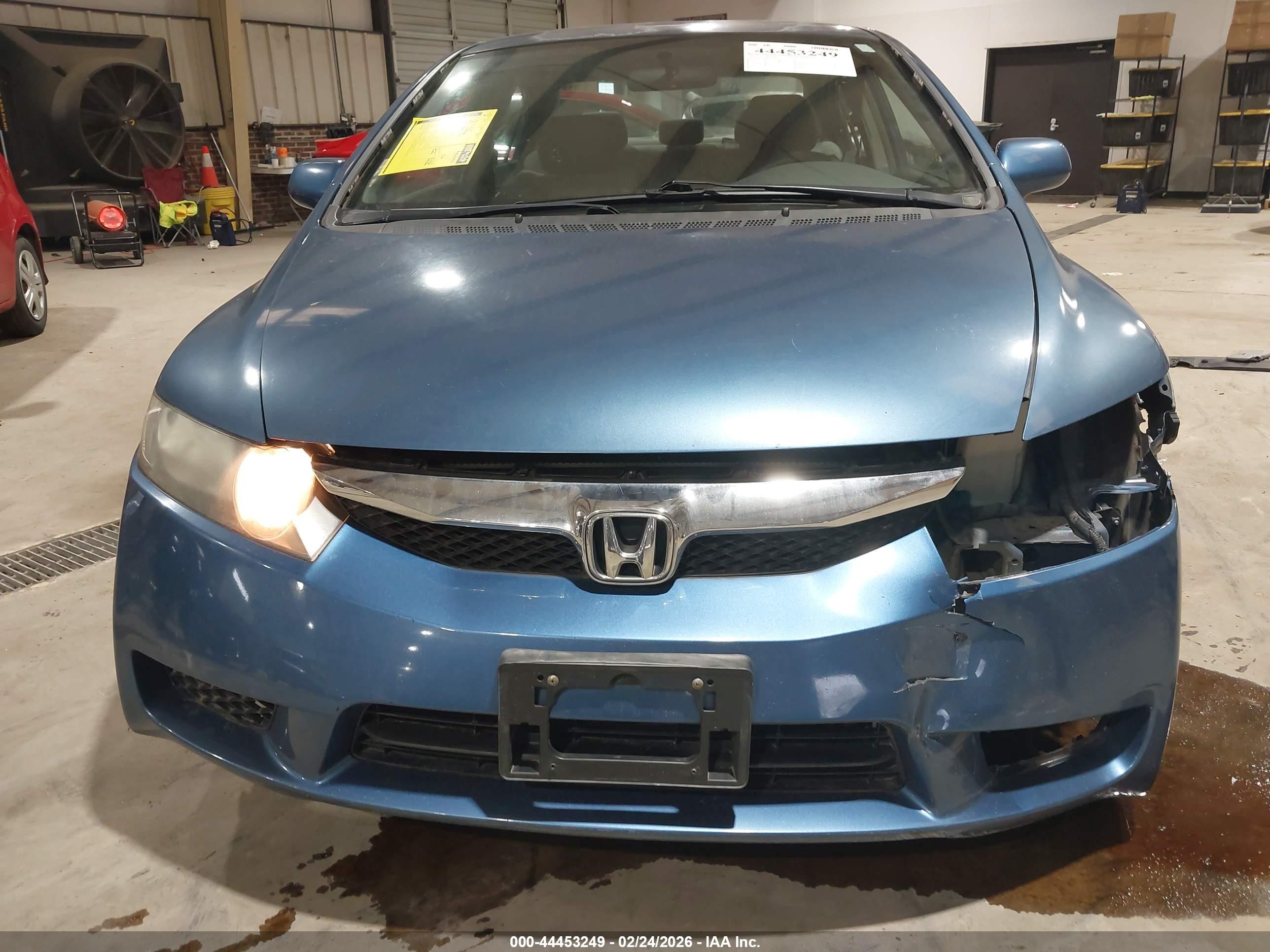 2011 Honda Civic Lx Light Blue vin: 2HGFA1F52BH528994