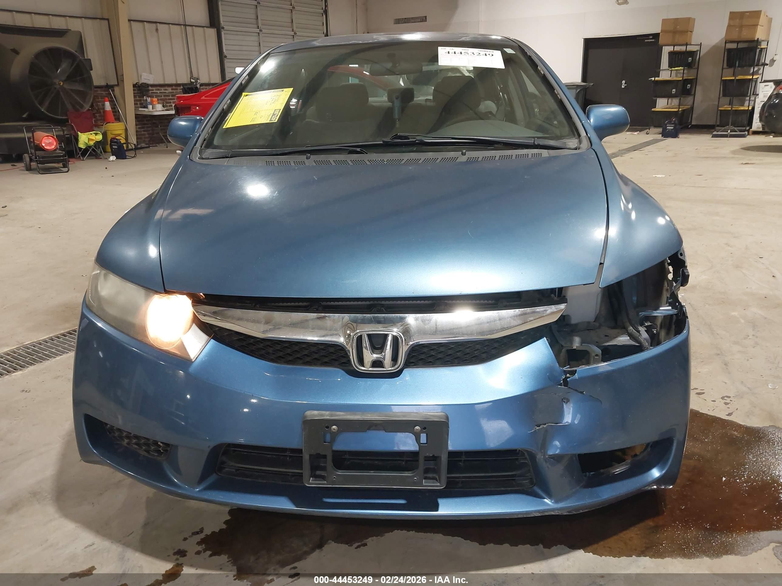 2011 Honda Civic Lx Light Blue vin: 2HGFA1F52BH528994