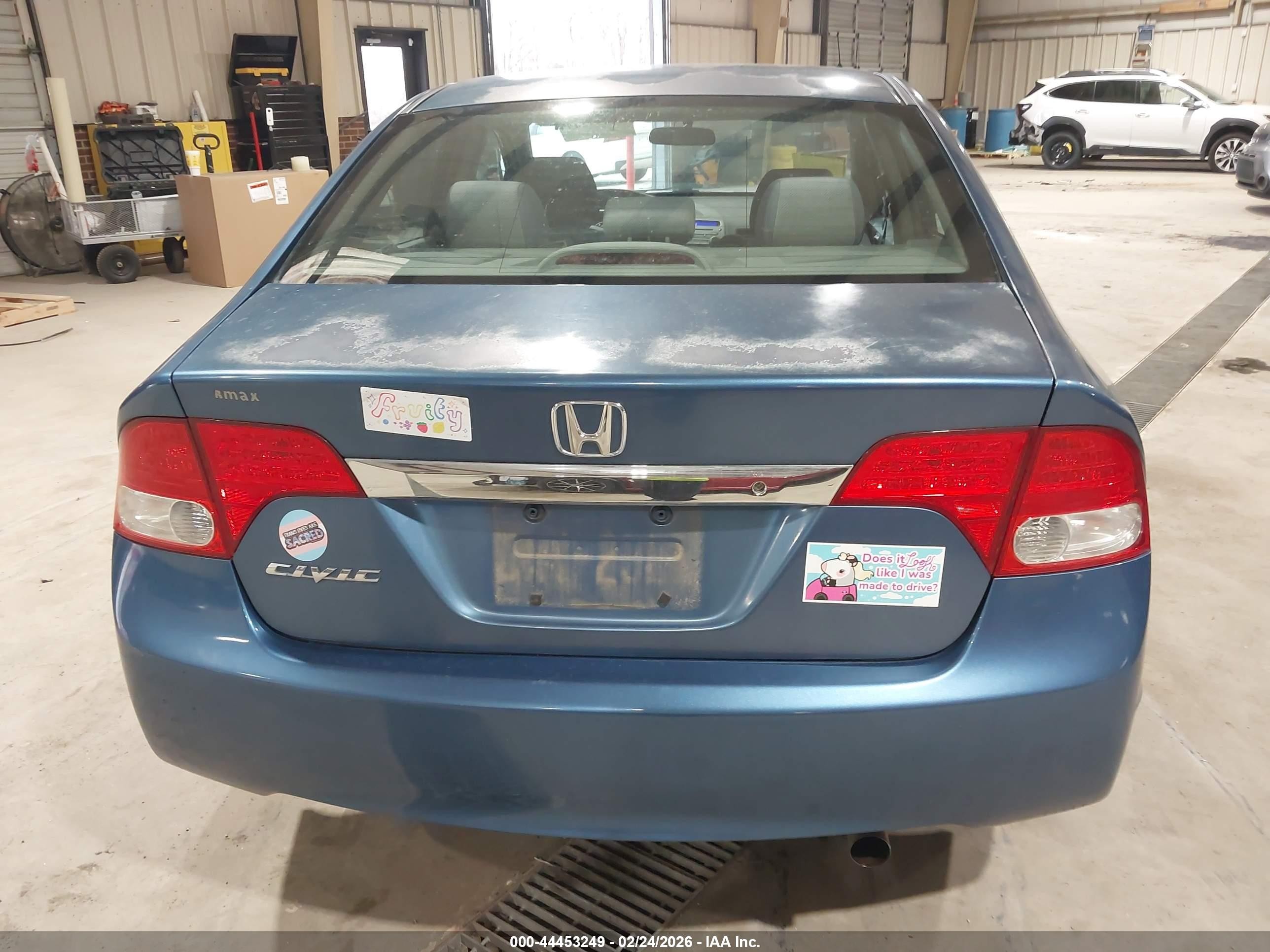 2011 Honda Civic Lx Light Blue vin: 2HGFA1F52BH528994