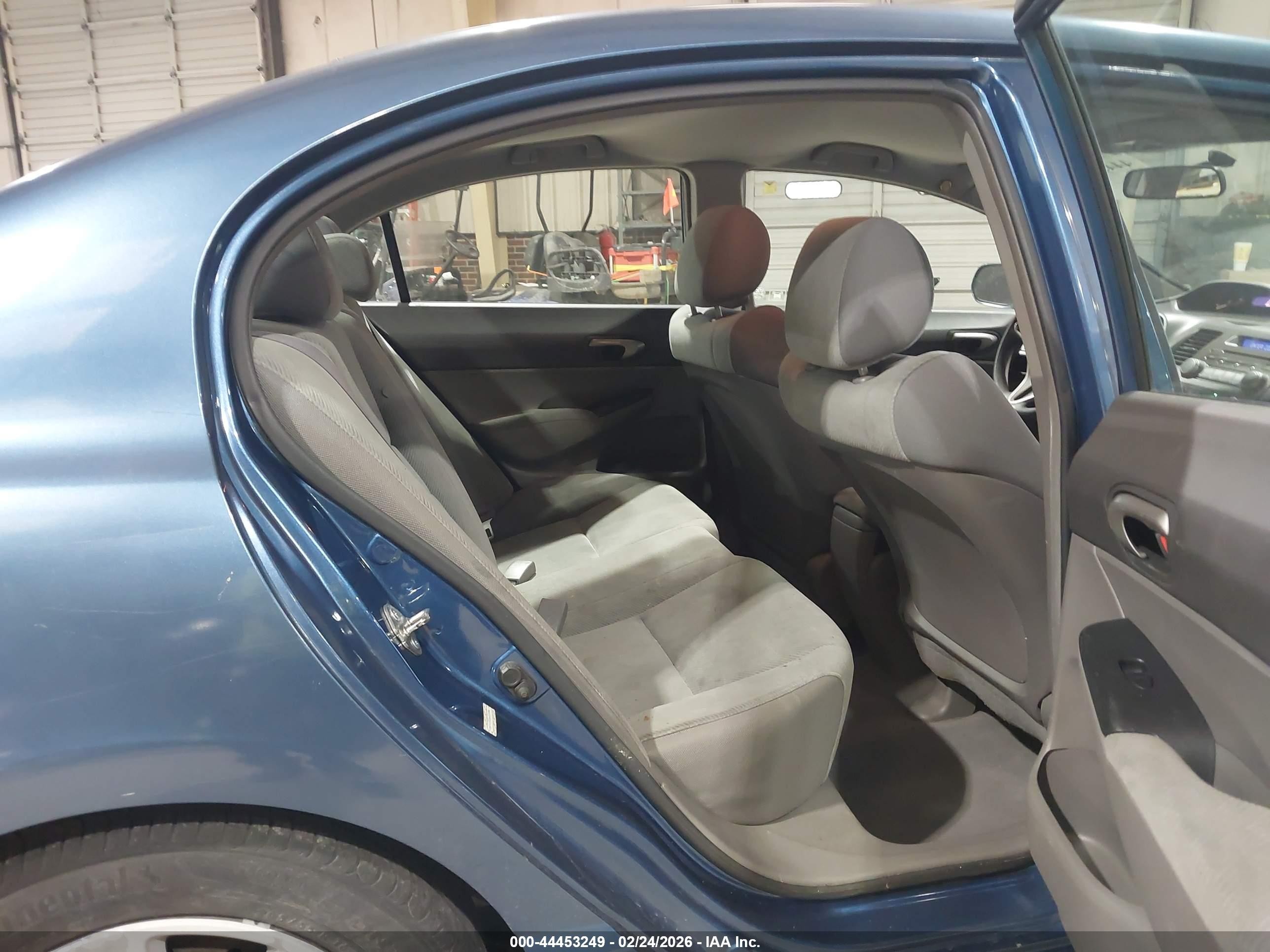 2011 Honda Civic Lx Light Blue vin: 2HGFA1F52BH528994