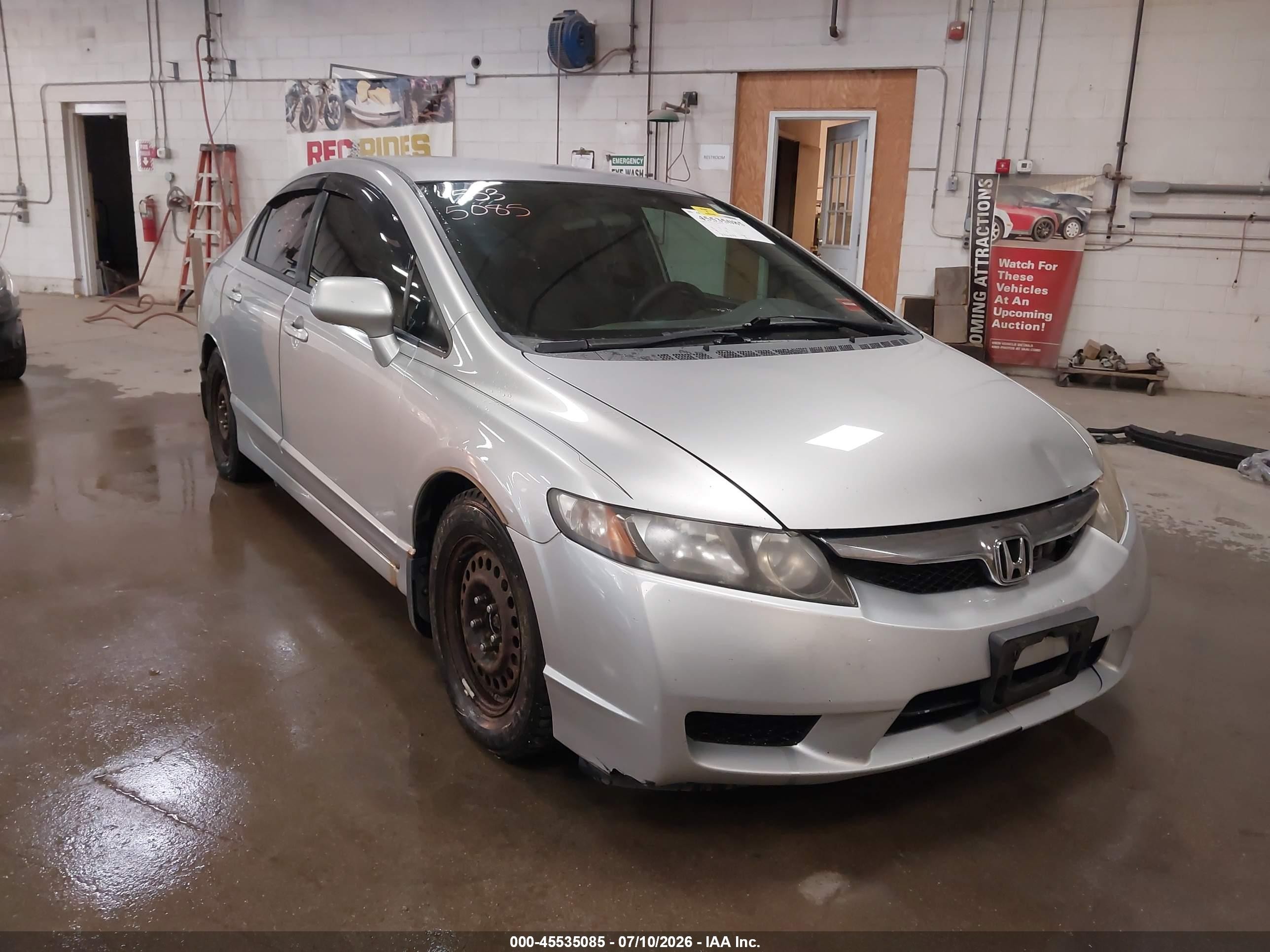 2010 Honda Civic Lx Серебряный vin: 2HGFA1F53AH308116