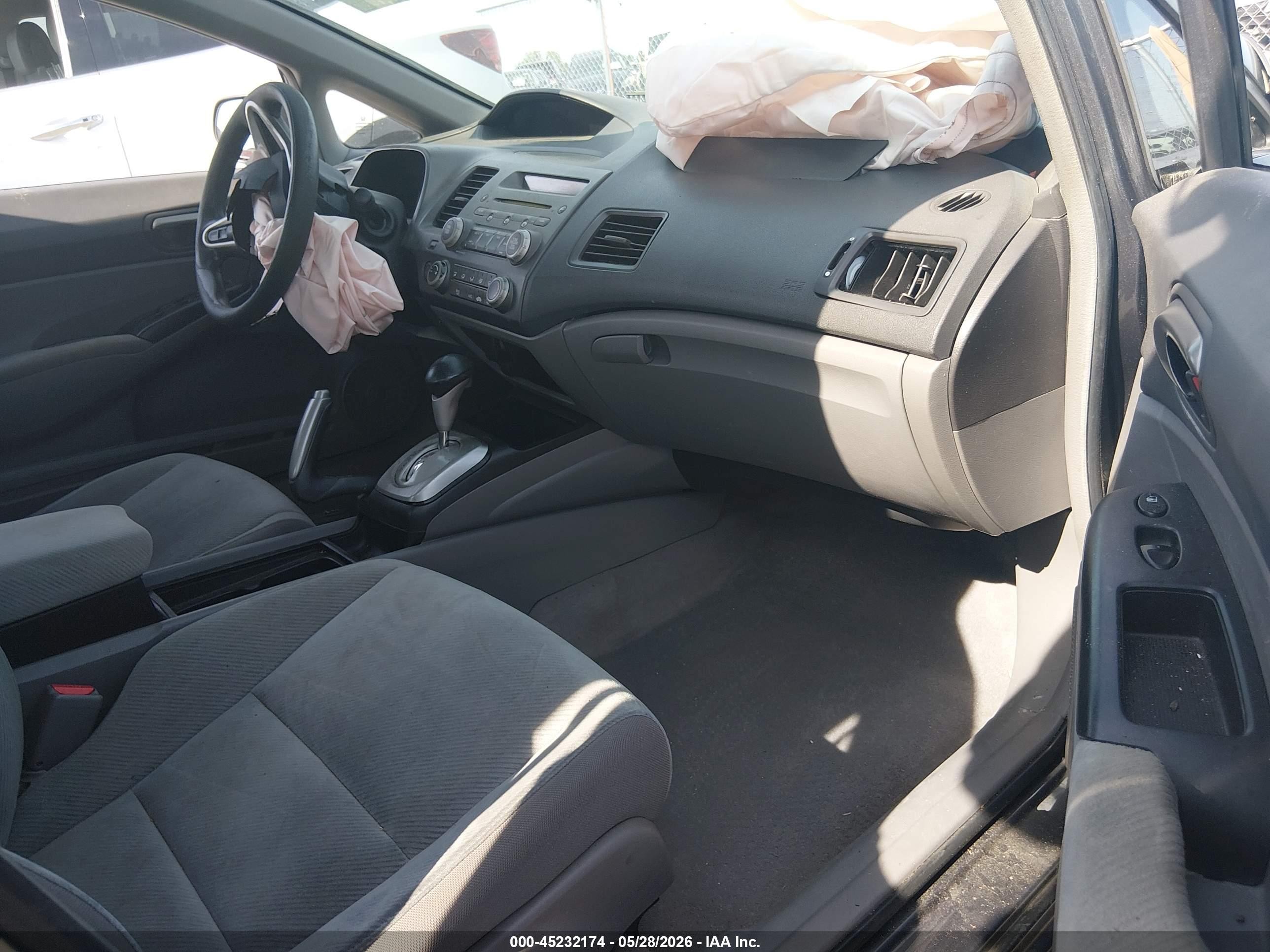 2010 Honda Civic Lx Blue vin: 2HGFA1F53AH319827