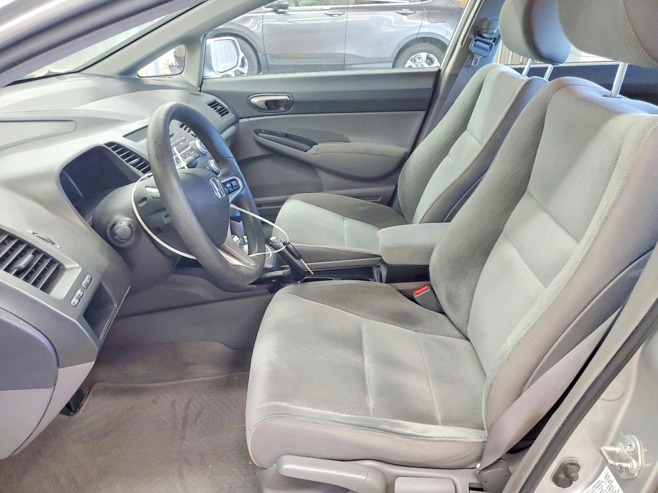 2010 Honda Civic Lx Silver vin: 2HGFA1F53AH329631