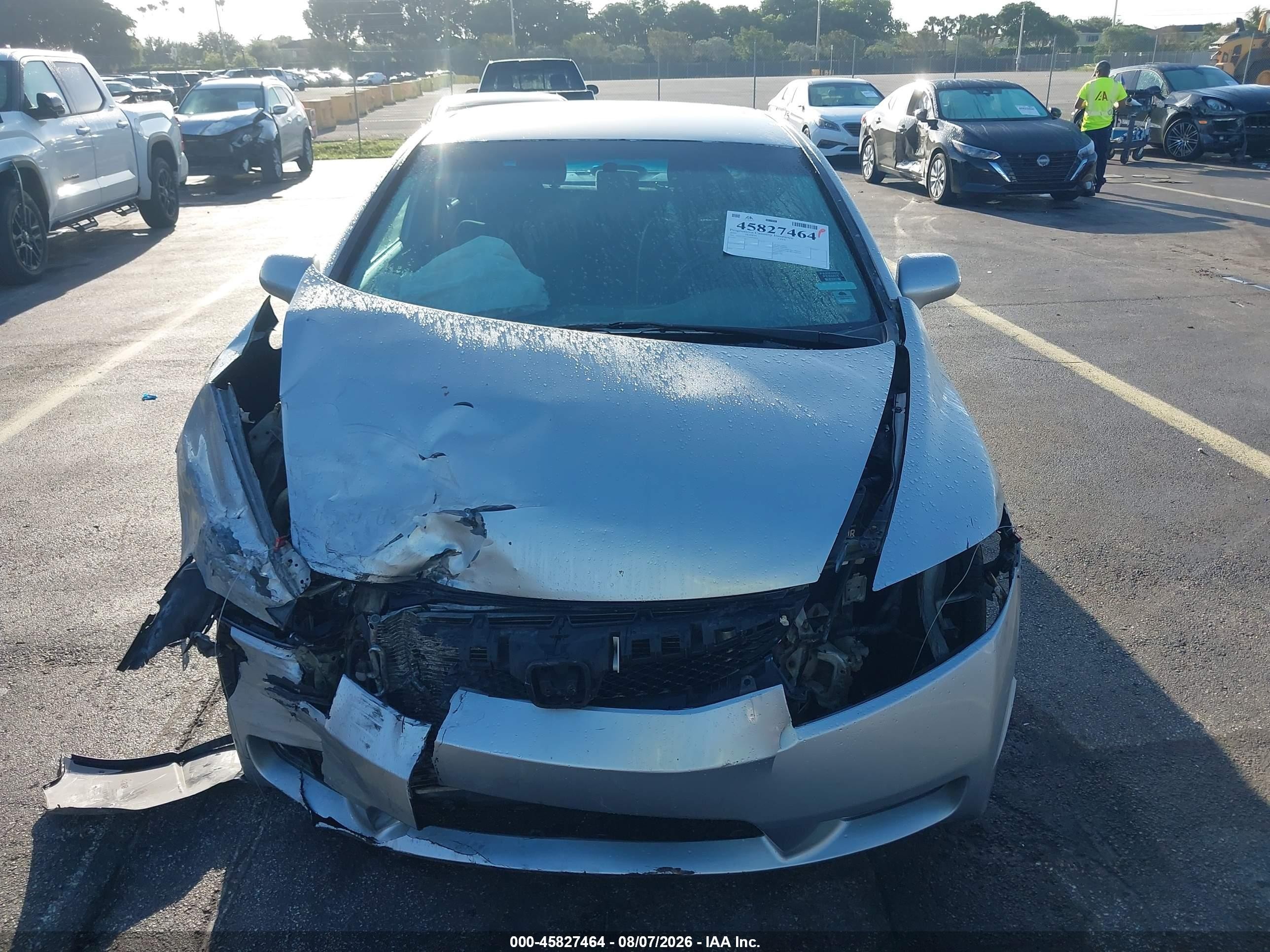 2010 Honda Civic Lx Серебряный vin: 2HGFA1F53AH564465