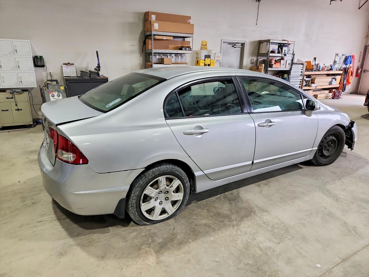 2010 Honda Civic Lx Silver vin: 2HGFA1F53AH575711
