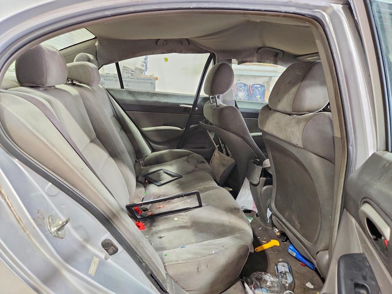 2010 Honda Civic Lx Silver vin: 2HGFA1F53AH575711