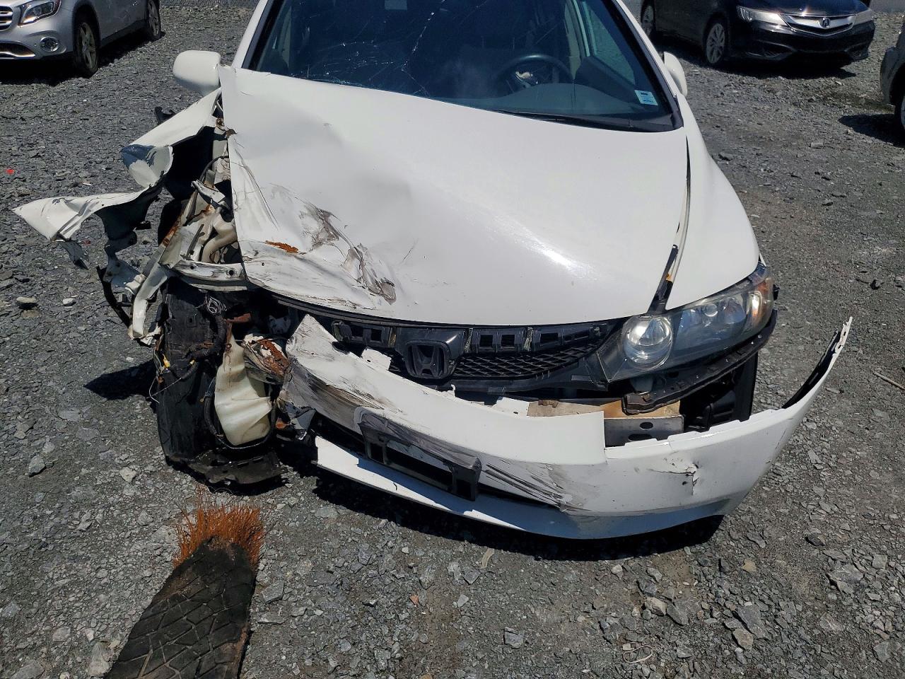 2011 Honda Civic Lx White vin: 2HGFA1F53BH309929