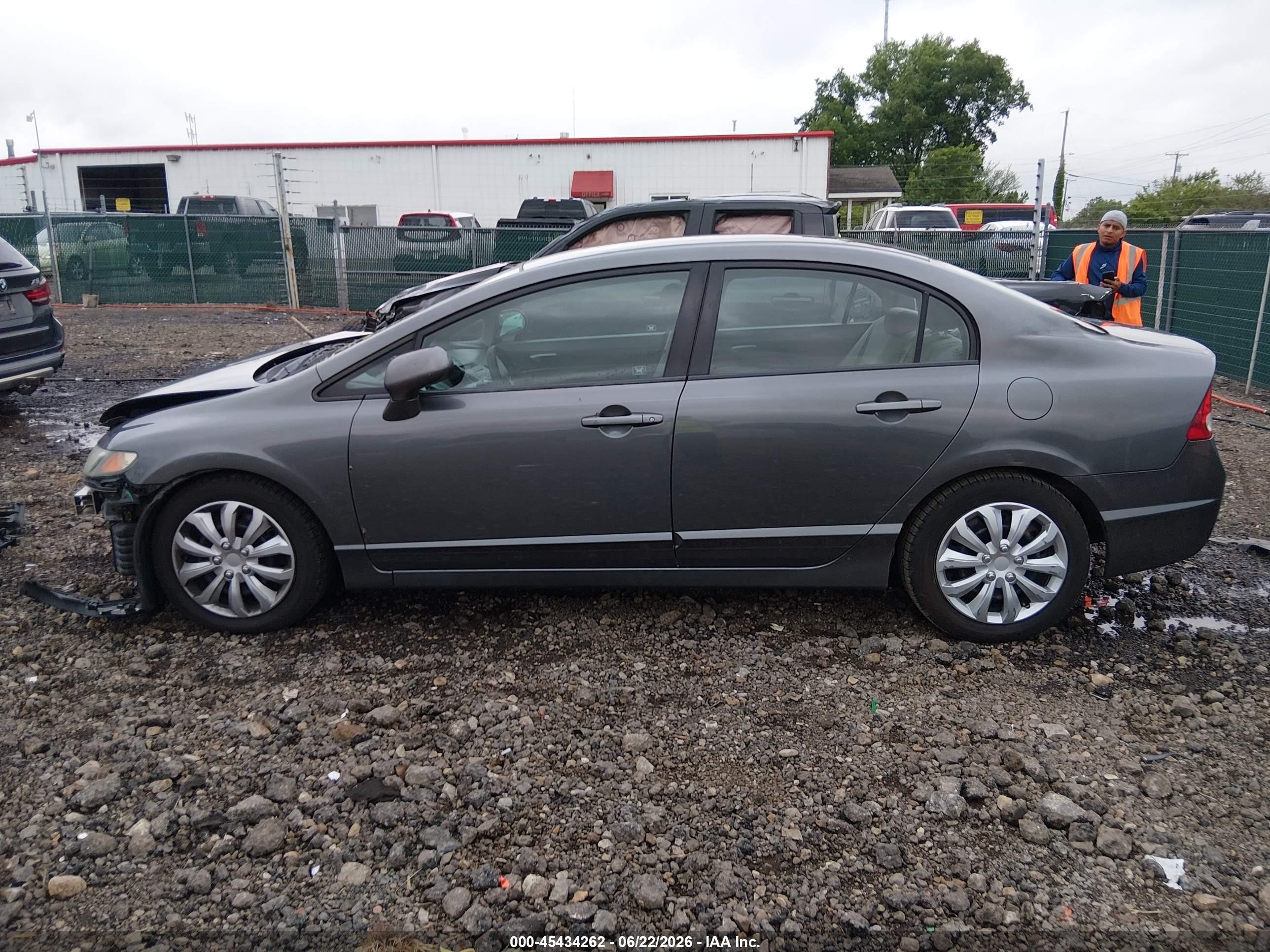 2010 Honda Civic Lx Серебряный vin: 2HGFA1F54AH322560