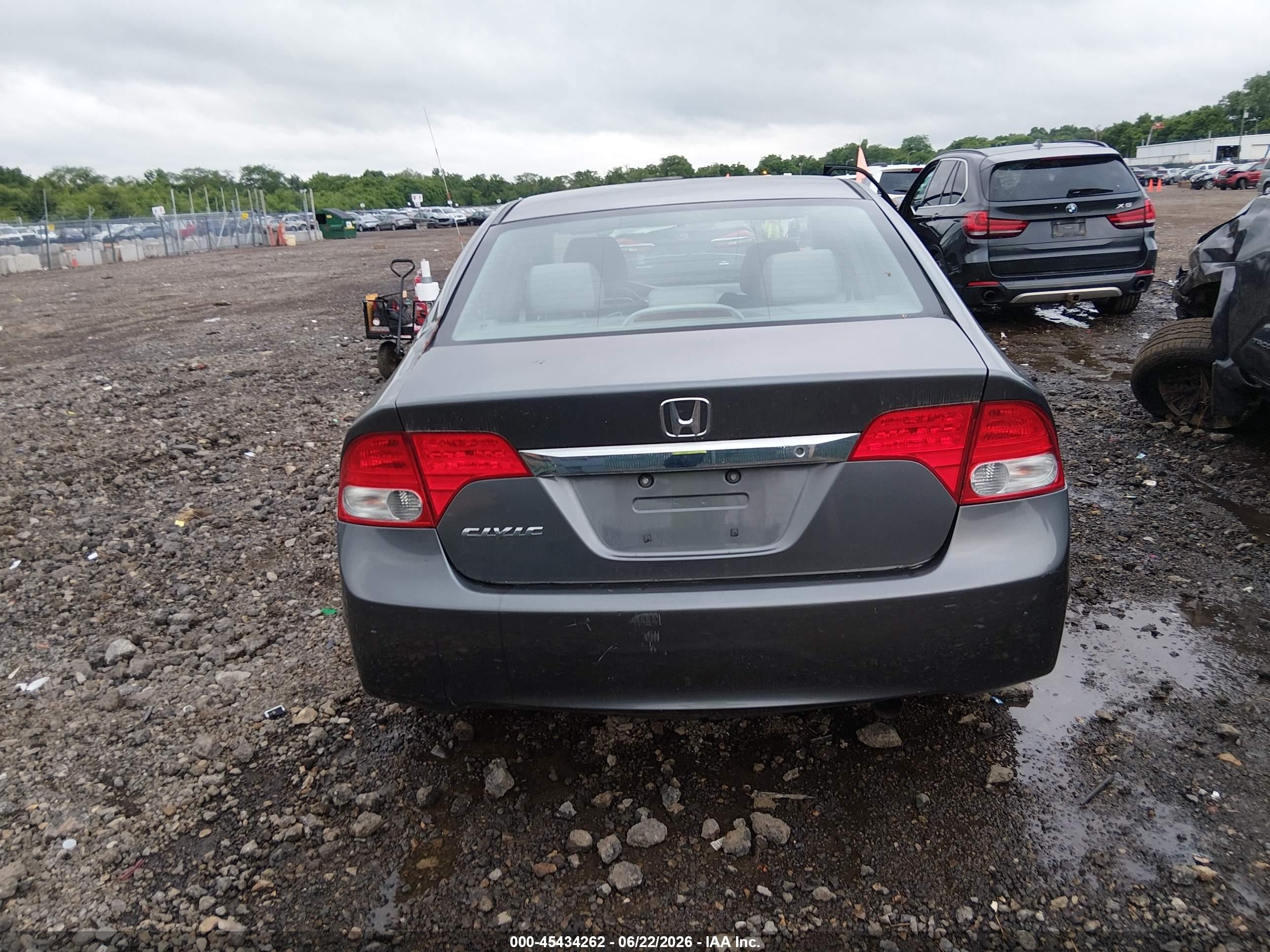 2010 Honda Civic Lx Серебряный vin: 2HGFA1F54AH322560