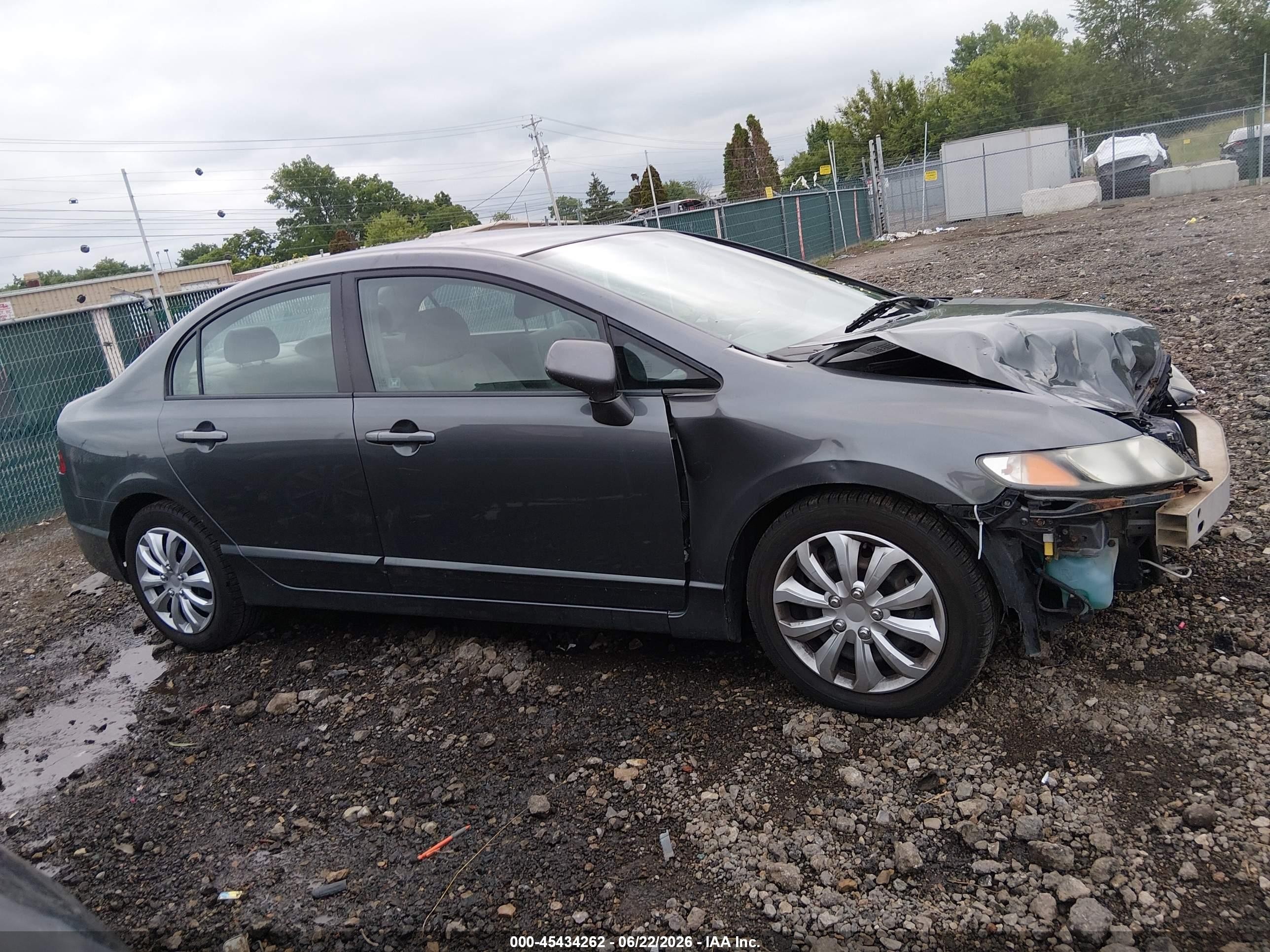 2010 Honda Civic Lx Серебряный vin: 2HGFA1F54AH322560