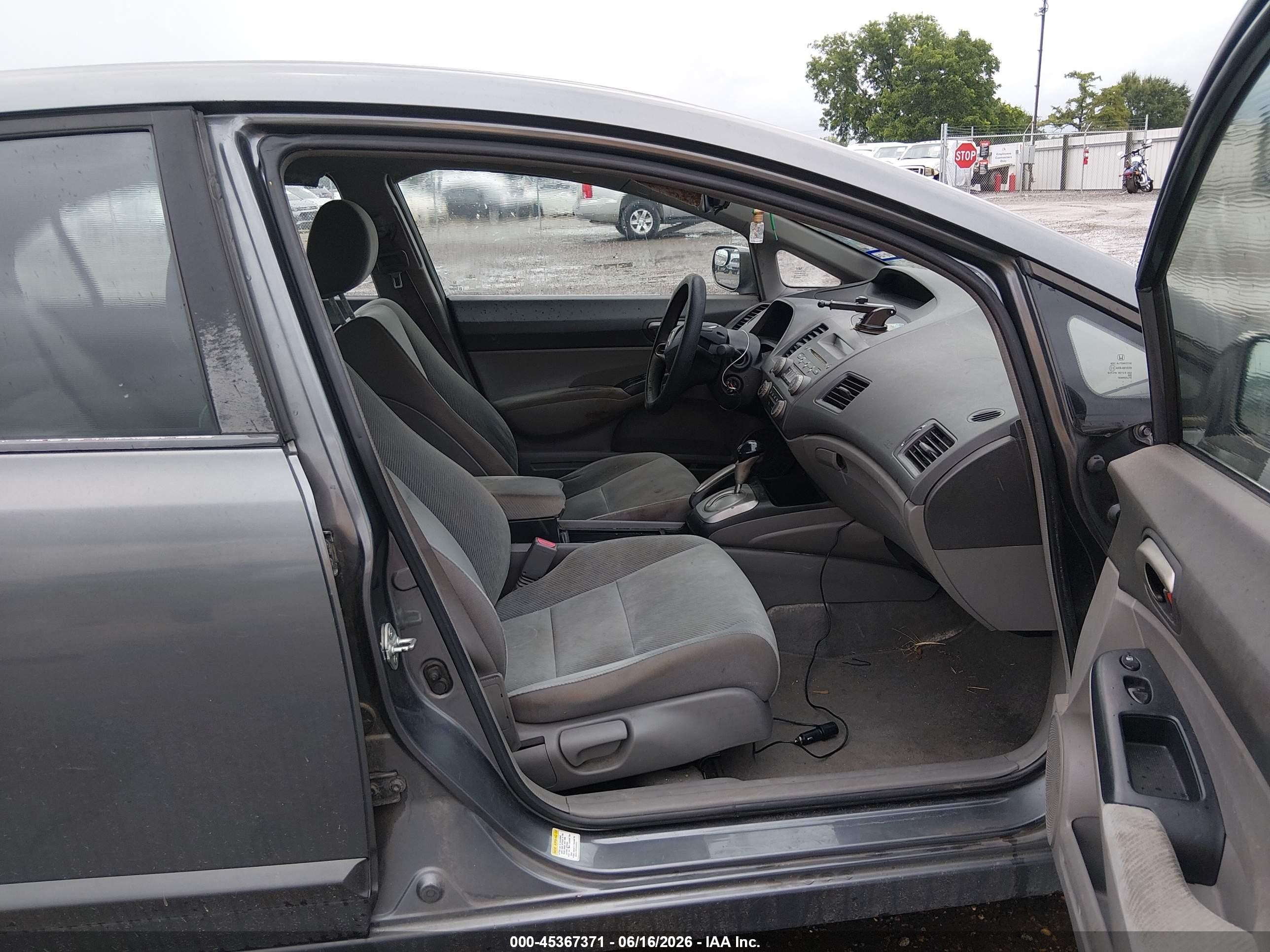 2010 Honda Civic Lx Gray vin: 2HGFA1F54AH324583