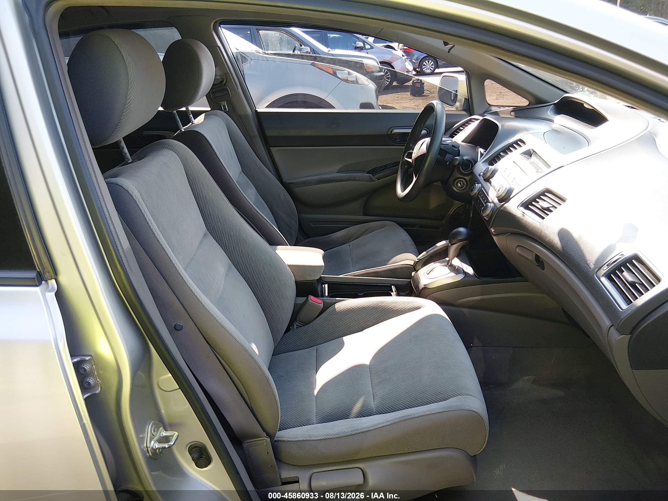 2010 Honda Civic Lx Silver vin: 2HGFA1F54AH327984