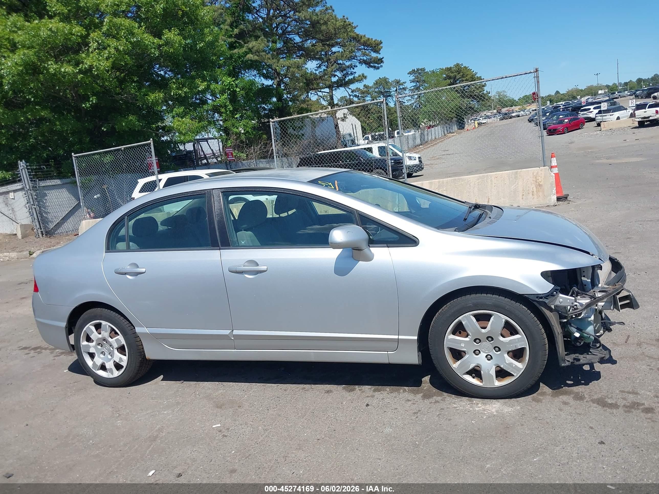 2010 Honda Civic Lx Silver vin: 2HGFA1F54AH328391
