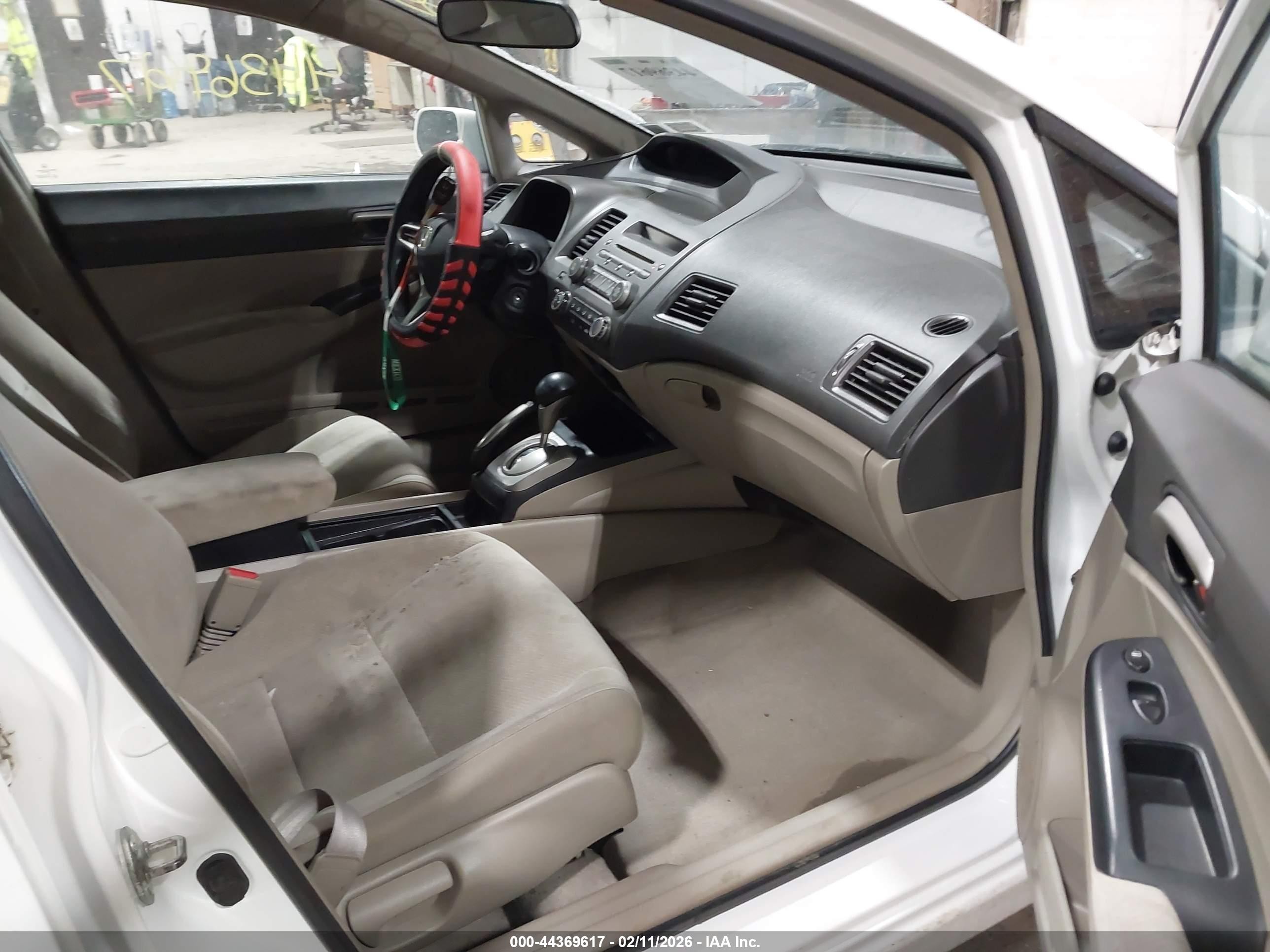 2011 Honda Civic Lx White vin: 2HGFA1F54BH308207