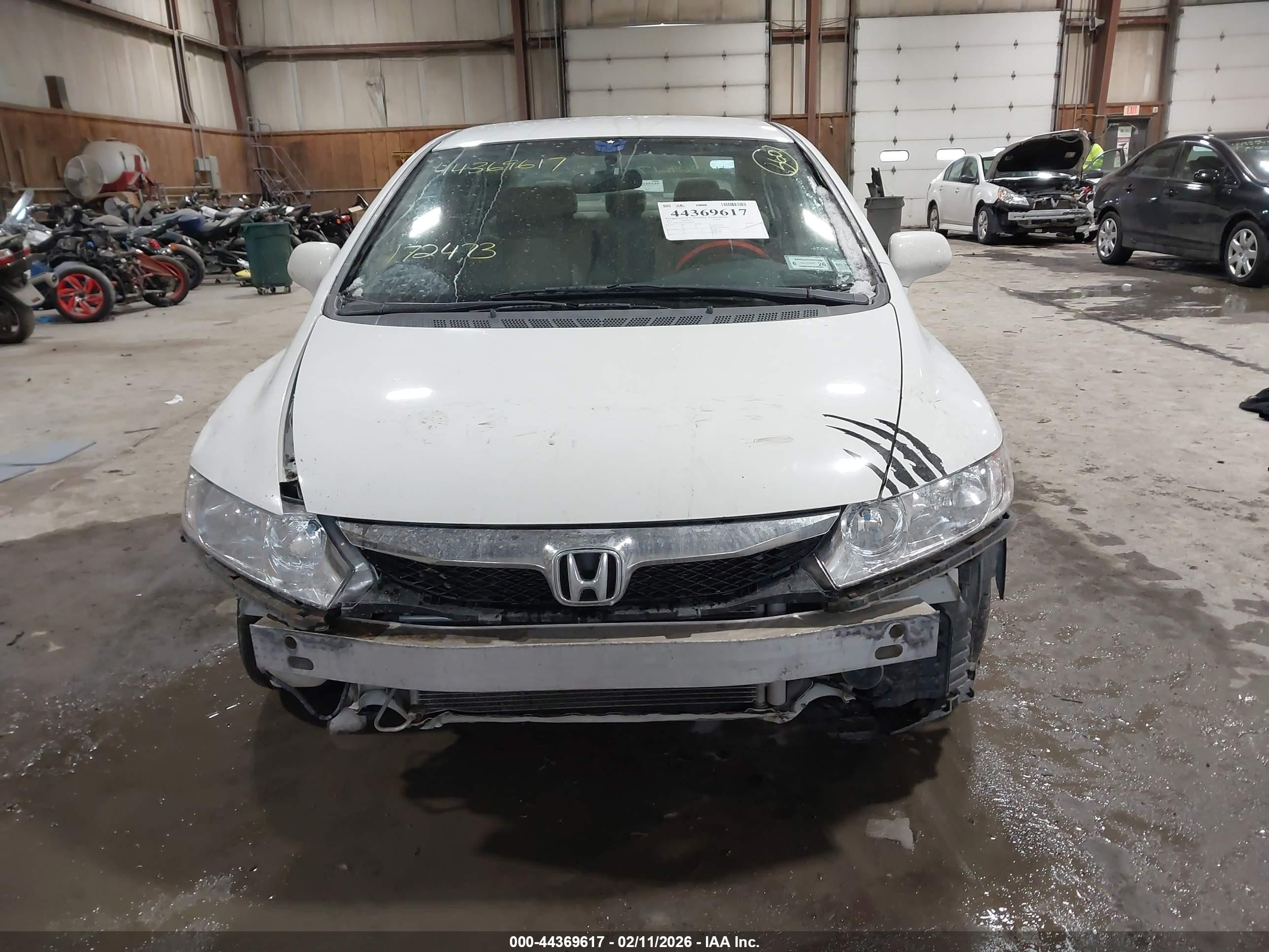 2011 Honda Civic Lx White vin: 2HGFA1F54BH308207