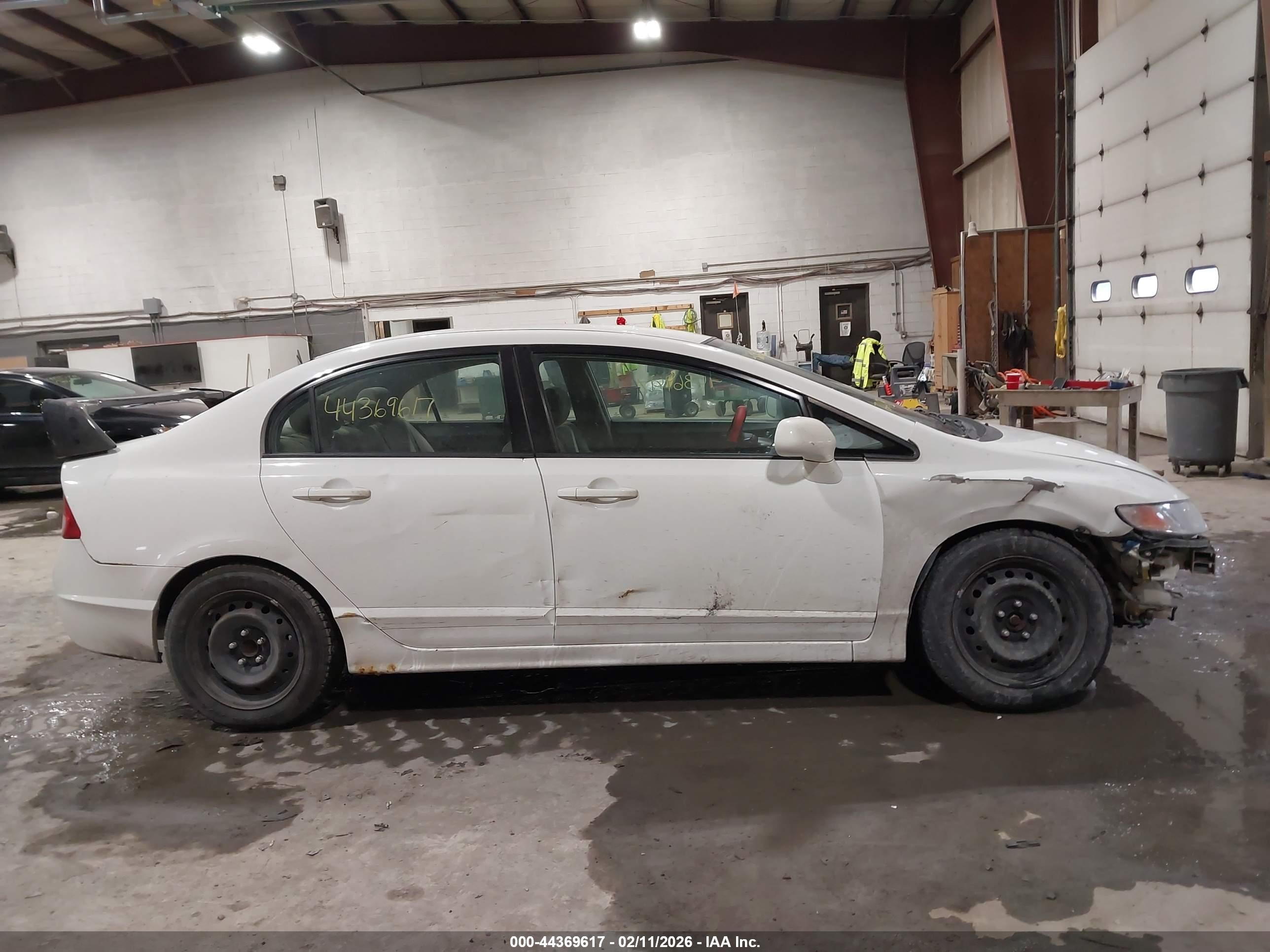 2011 Honda Civic Lx White vin: 2HGFA1F54BH308207