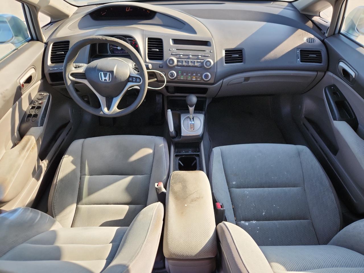 2010 Honda Civic Lx Серебряный vin: 2HGFA1F55AH325841