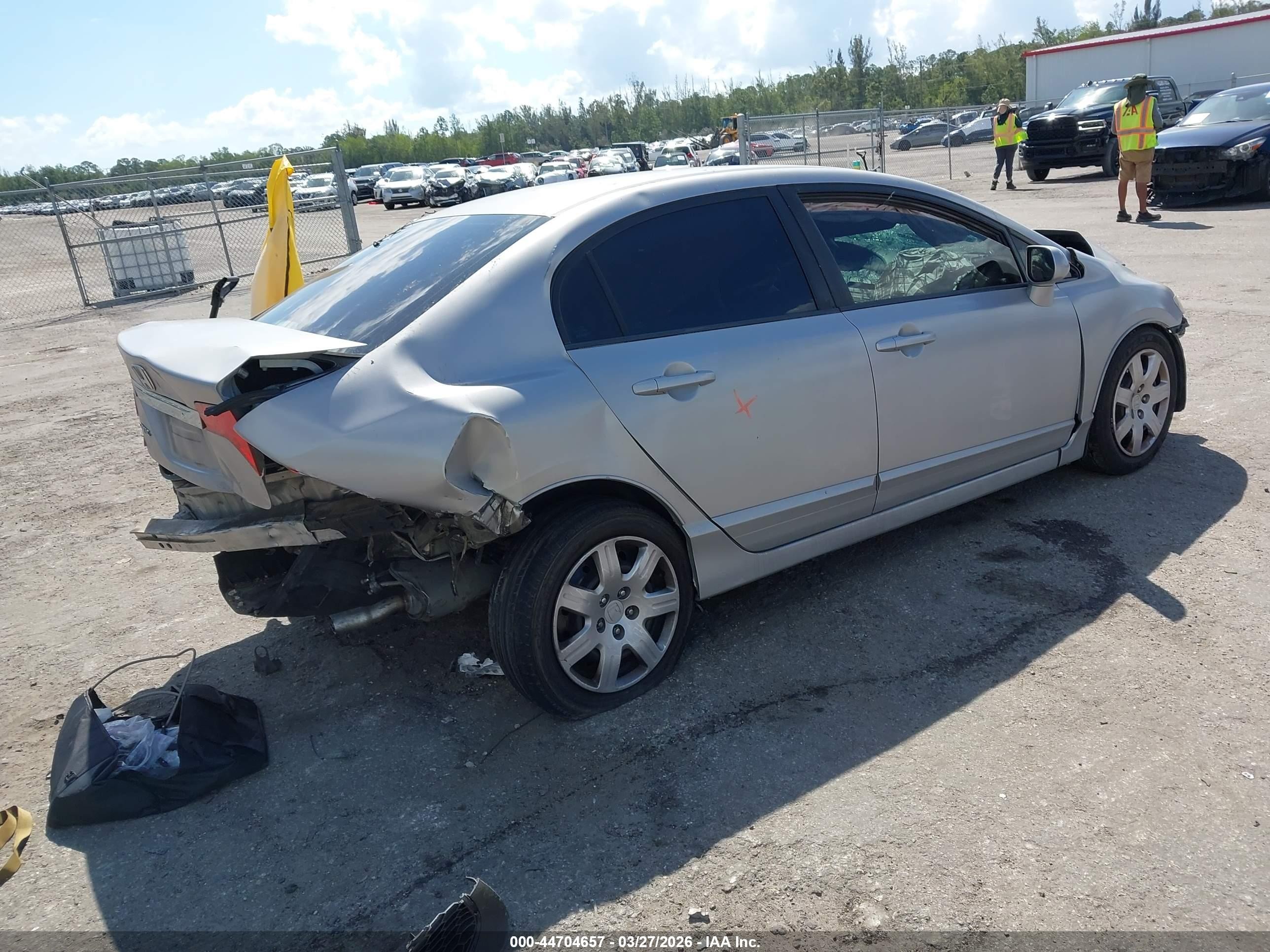 2010 Honda Civic Lx Silver vin: 2HGFA1F55AH515221