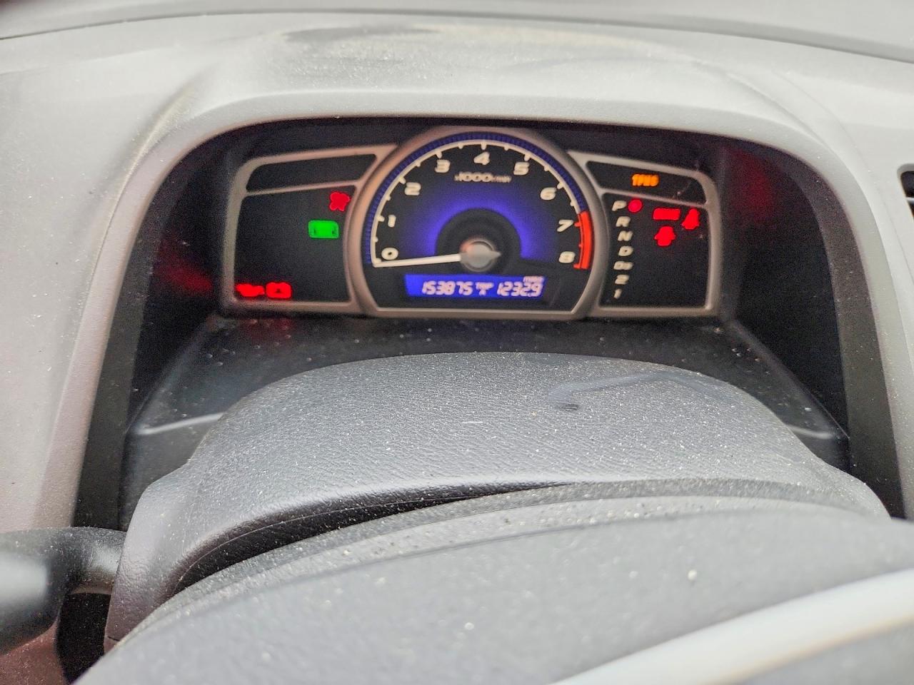 2010 Honda Civic Lx White vin: 2HGFA1F55AH533752