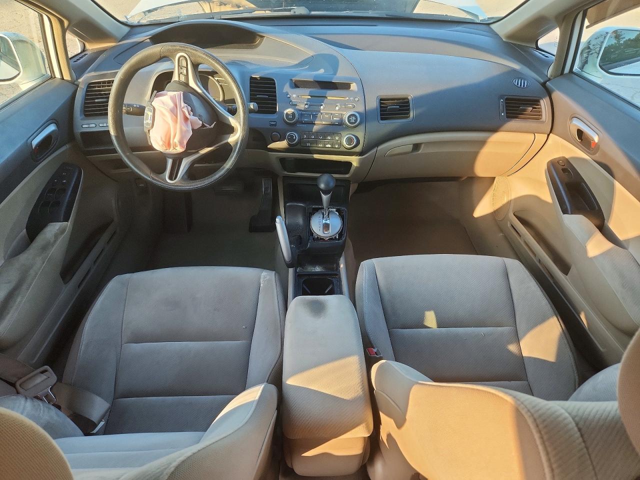 2010 Honda Civic Lx White vin: 2HGFA1F55AH533752