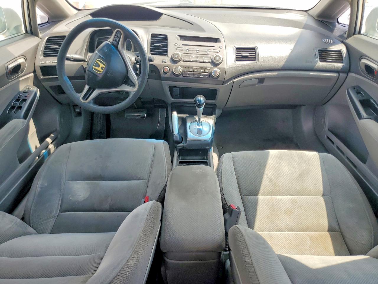 2010 Honda Civic Lx Silver vin: 2HGFA1F55AH533864