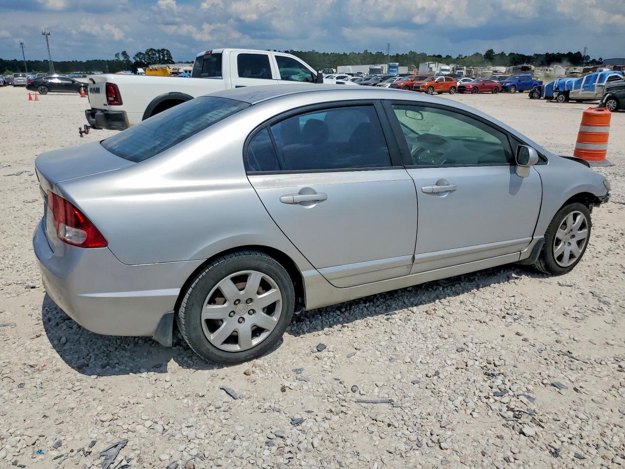 2010 Honda Civic Lx Silver vin: 2HGFA1F55AH533864