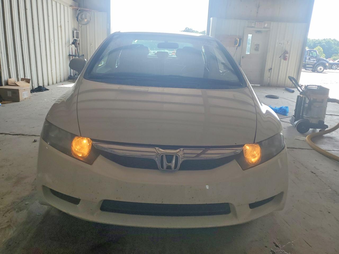 2010 Honda Civic Lx White vin: 2HGFA1F55AH579260